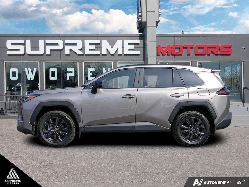 2026 Toyota RAV4 XLE / CLEAN CARFAX / LEATHER / ALLOYS /CARPLAY/BSM — photo 1