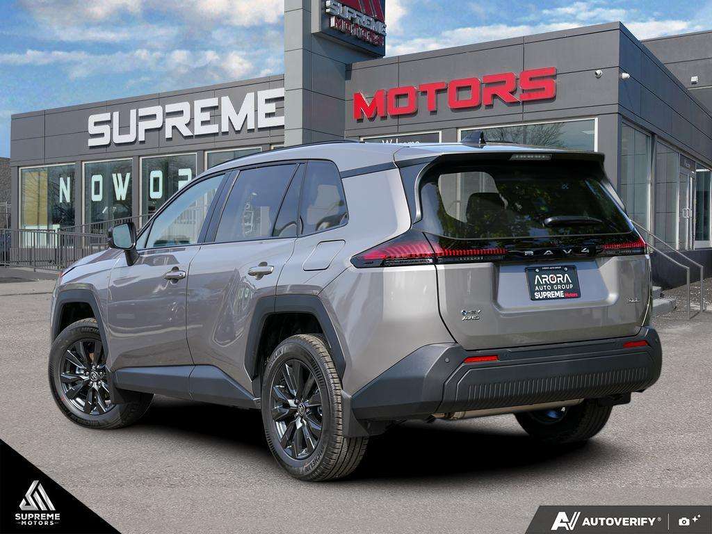 2026 Toyota RAV4 XLE / CLEAN CARFAX / LEATHER / ALLOYS /CARPLAY/BSM — photo 1