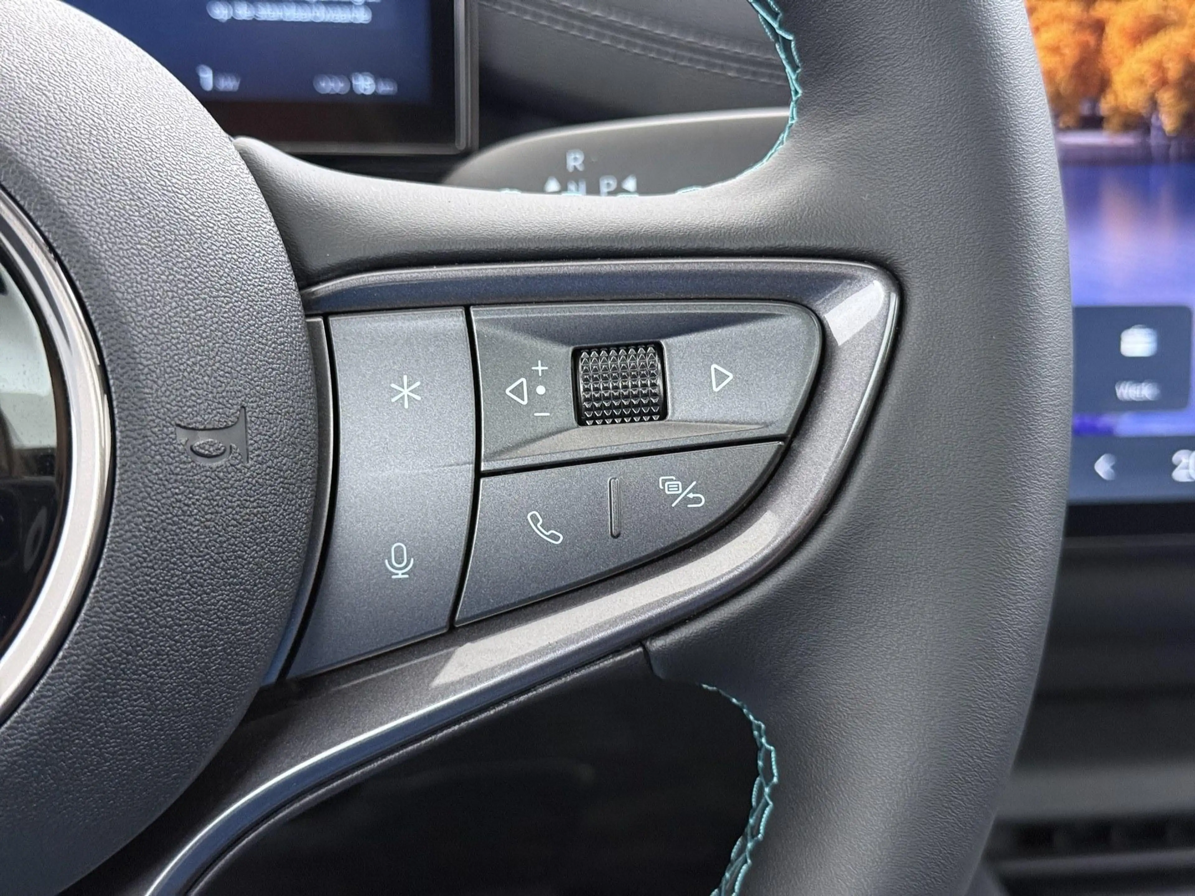 BYD Seal 6 Touring 1.5 DM-i Comfort Lite PHEV | Pano | — photo 12