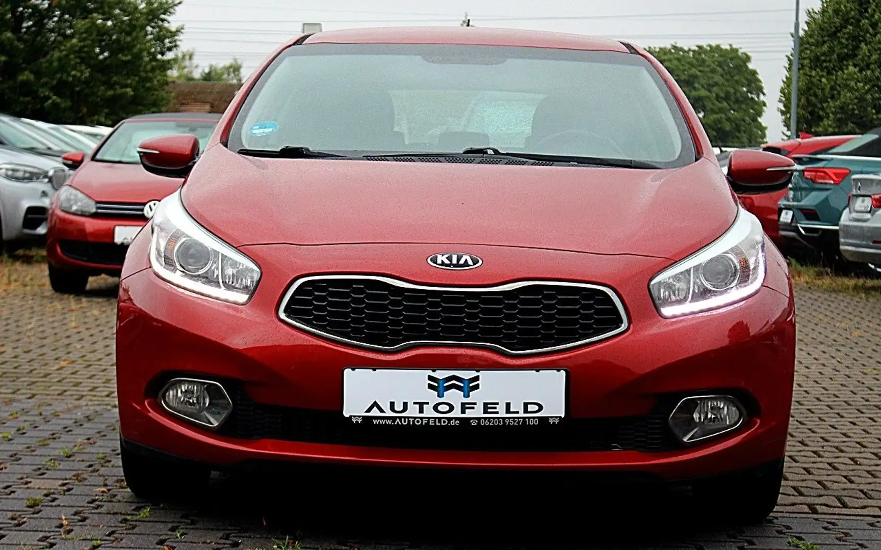 Kia Ceed / cee'd 1.4/SHEFT/KLIMA/SHZ/PDC/TEMP/BT/ Rot - 2