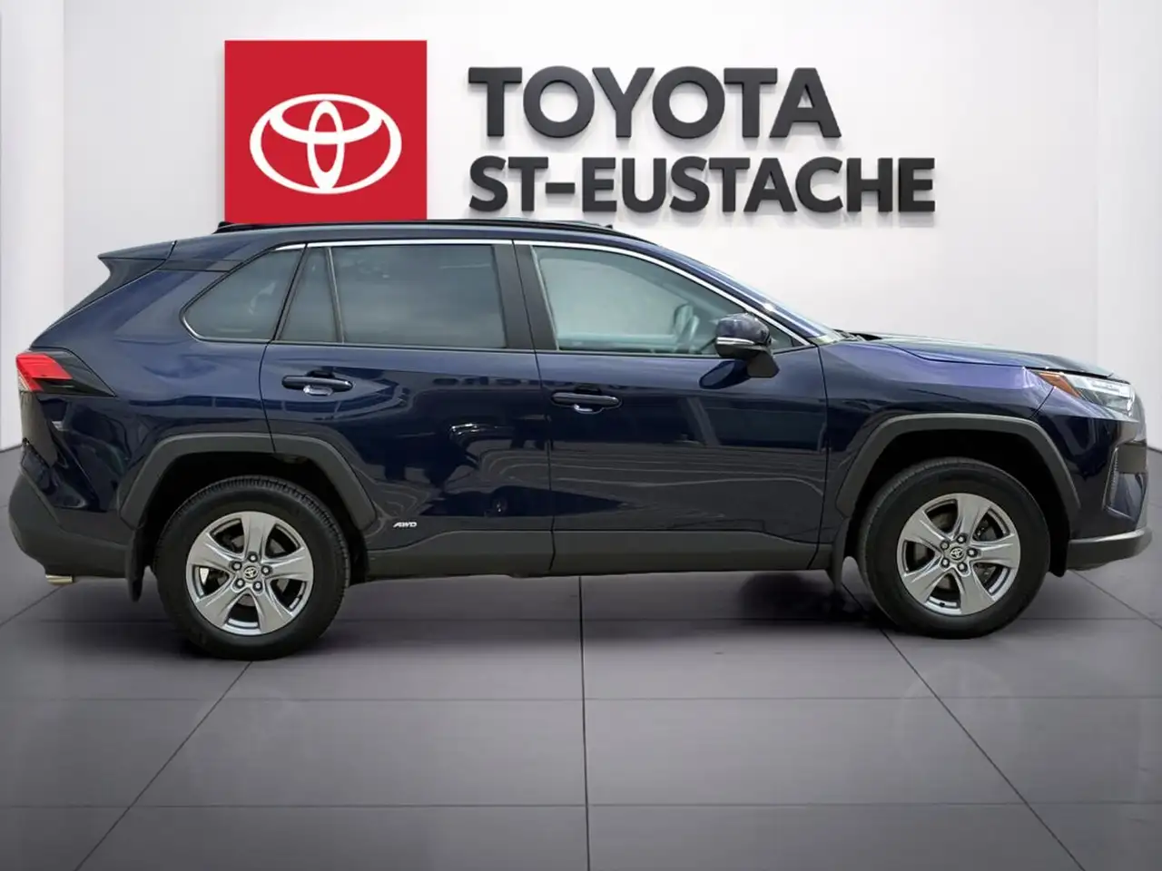 Toyota RAV 4 снимка Toyota RAV 4