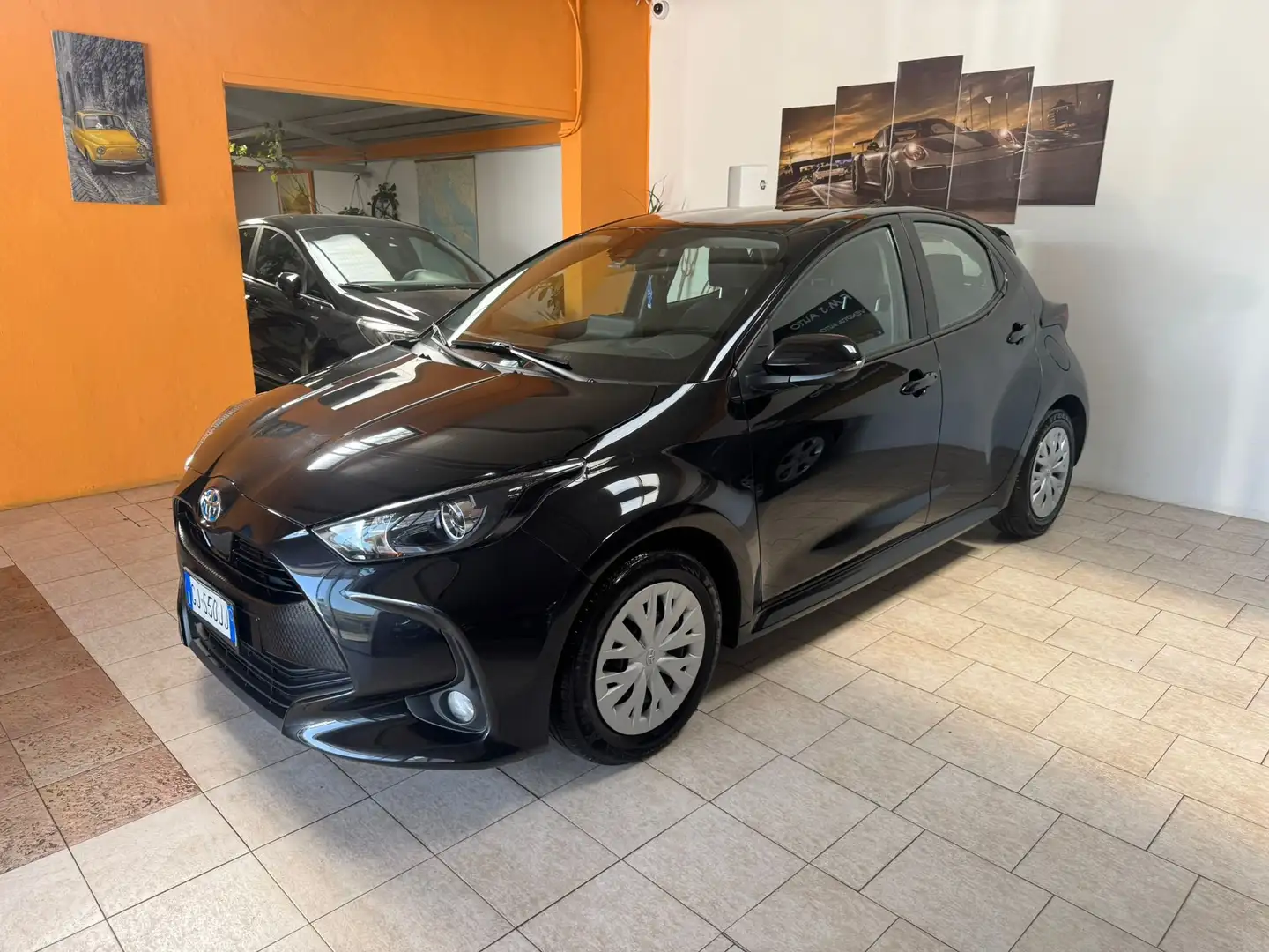 Toyota Yaris Yaris 1.5h Business Nero - 1