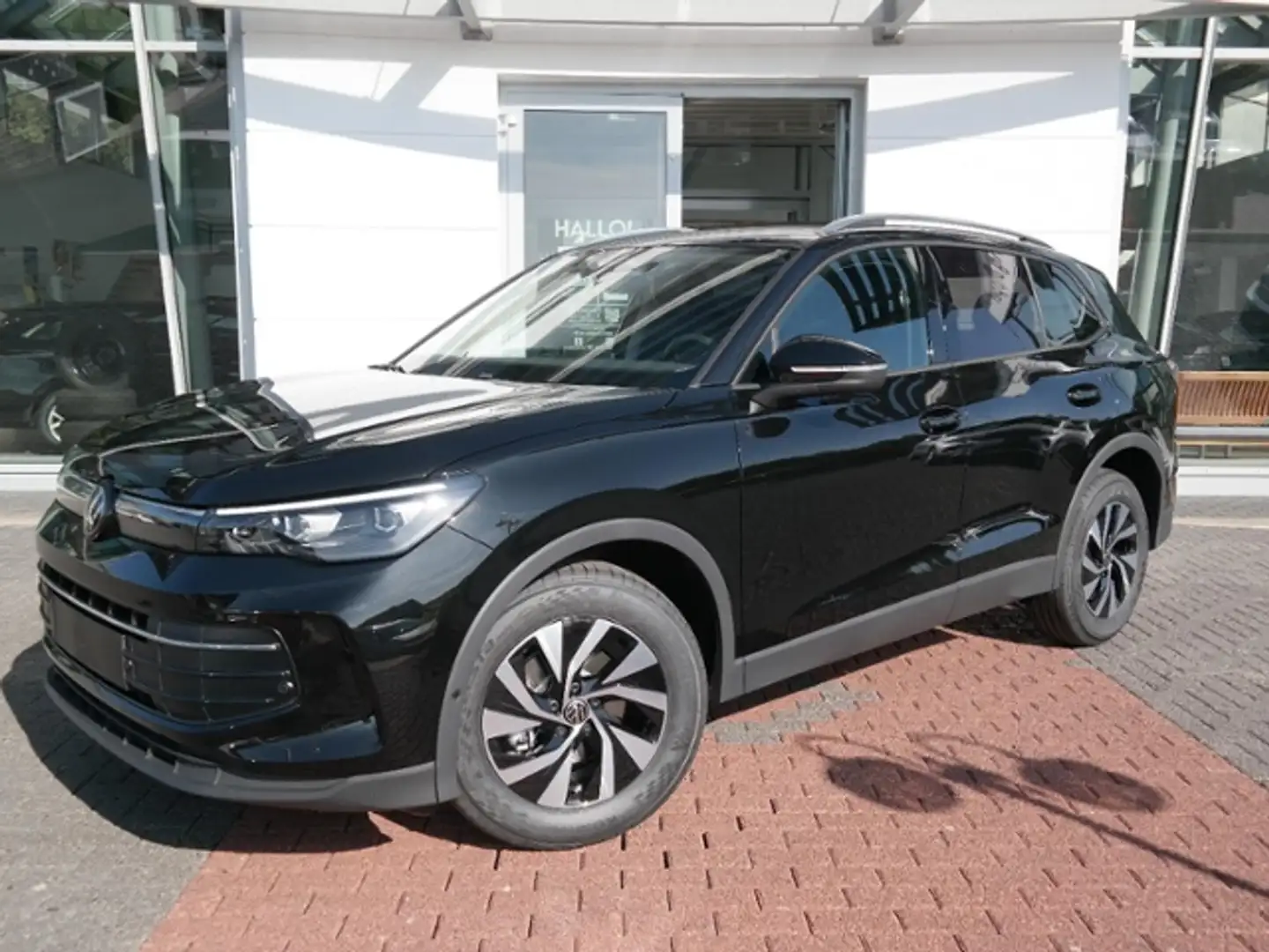 Volkswagen Tiguan 1.5 eTSI Life DSG El.HKK,LED,Navi,ACC,Keyless Schwarz - 2