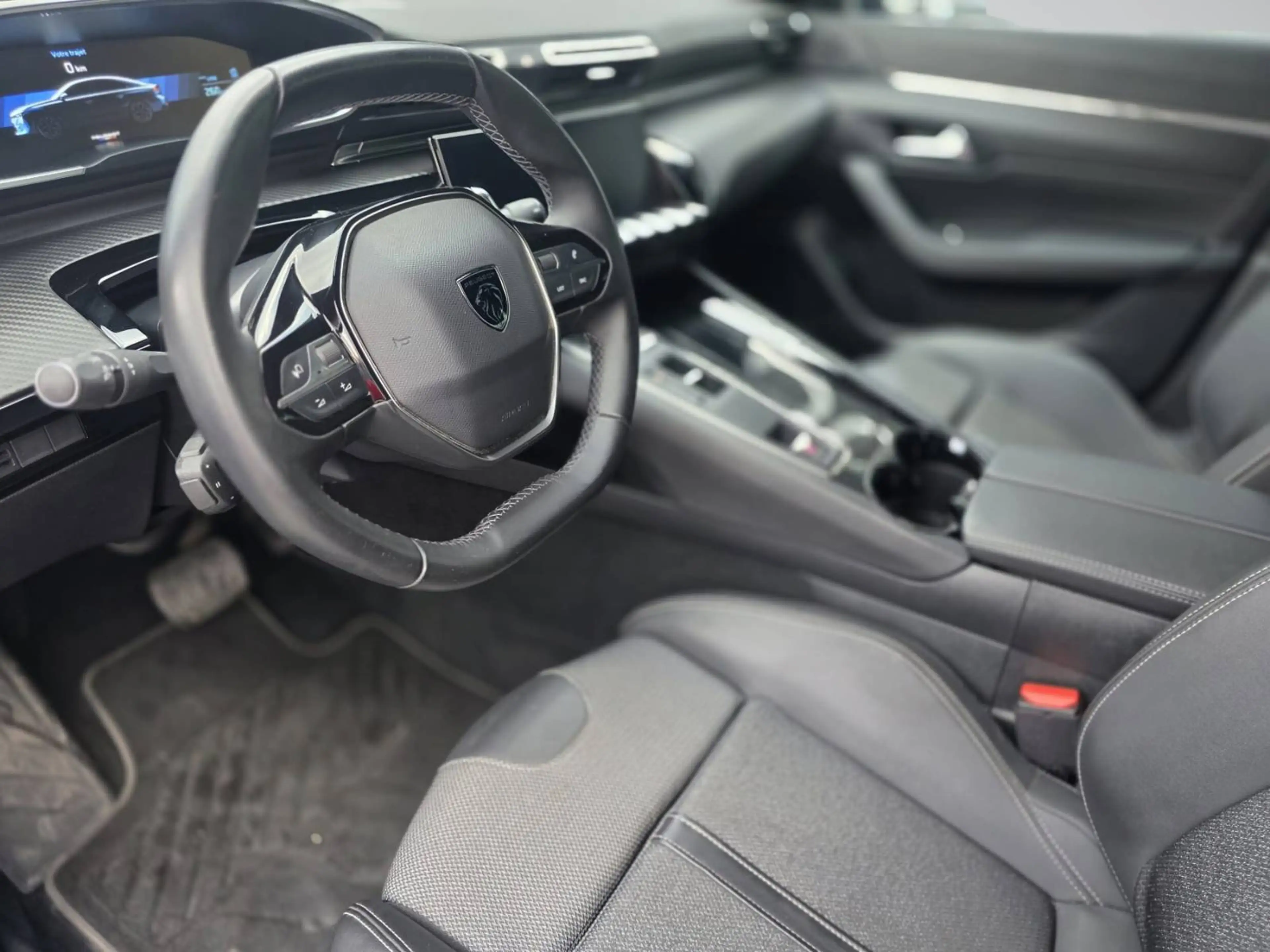 Peugeot 508 1.2i B.V AUTOMATIQUE *ATTELAGE*CARPLAY/ANDROID*GPS *CAMERA RECUL *HAYON ELECTRIQUE *ANGLE MORT* — photo 15