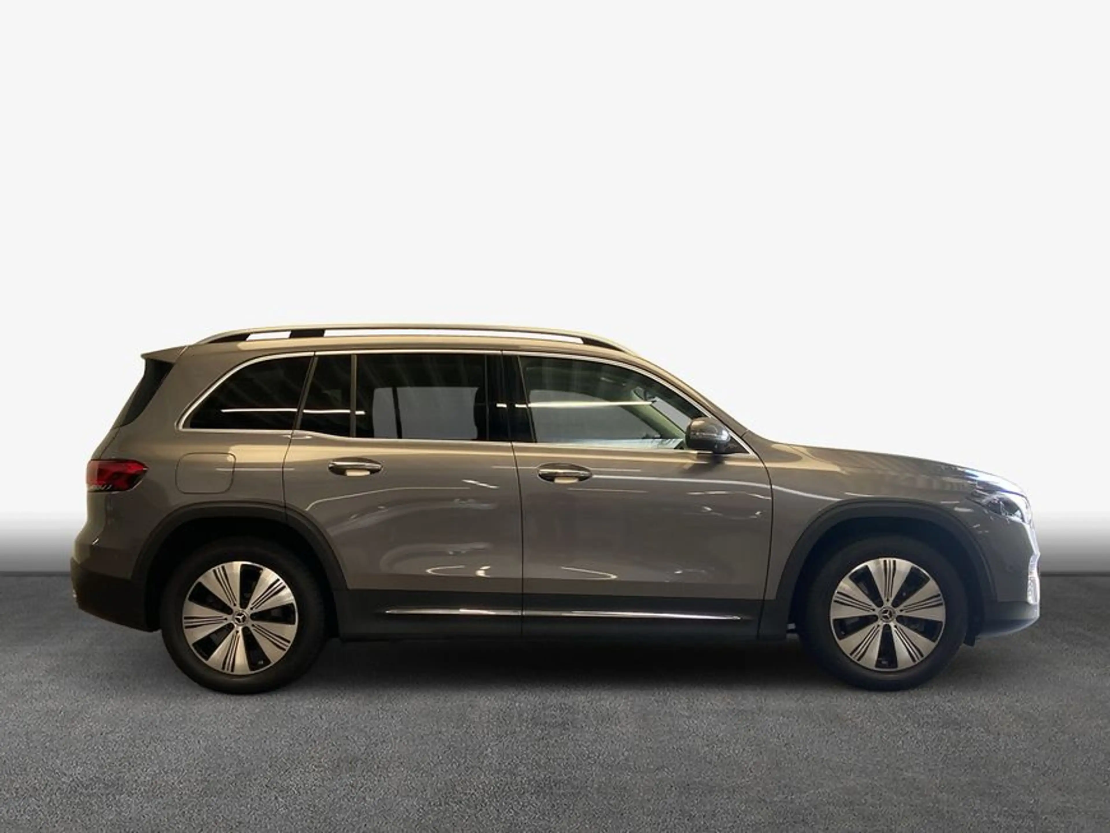Mercedes-Benz EQB 250 EQB — photo 4