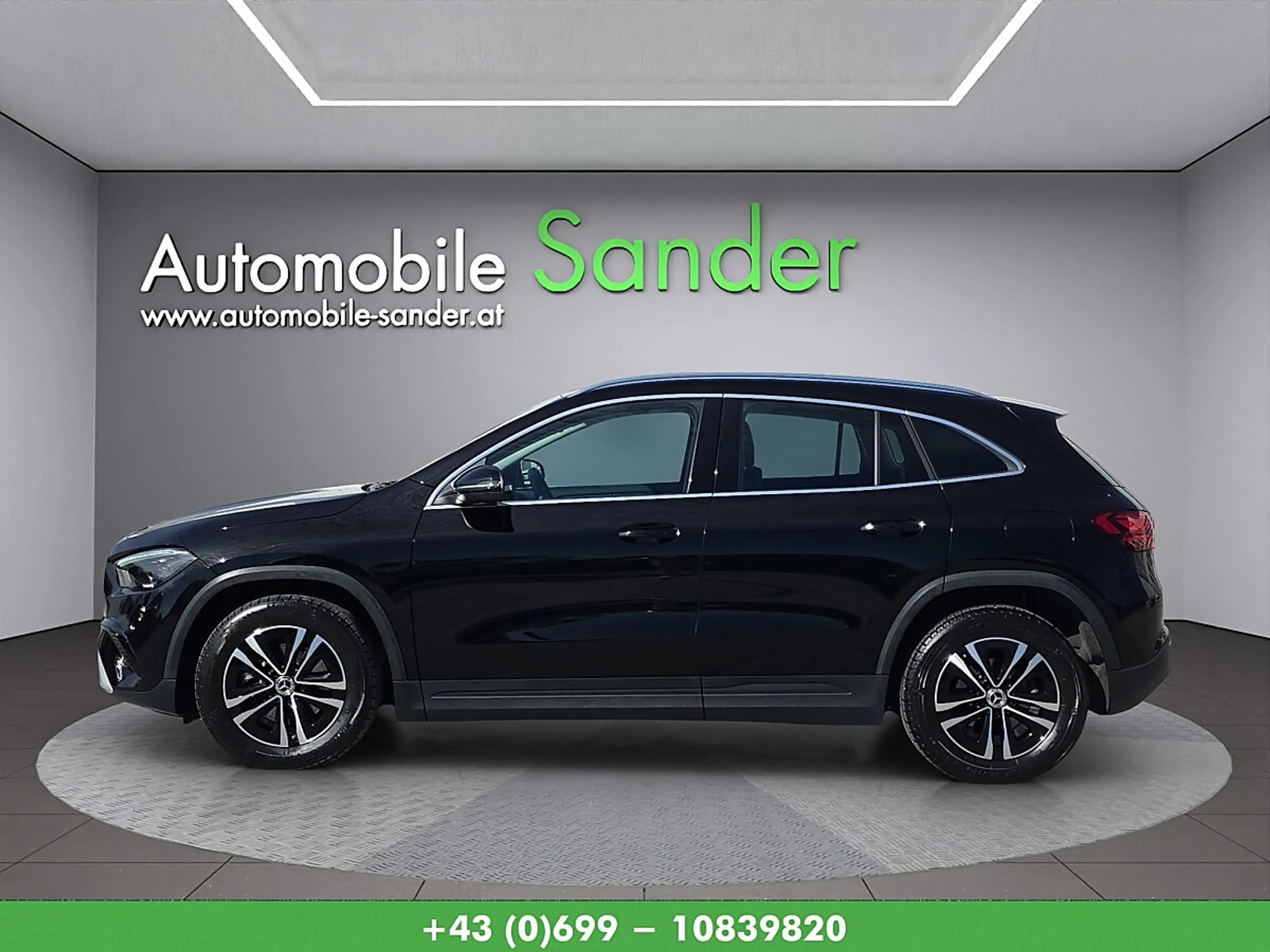 Mercedes-Benz GLA 180 Österreich-Edition Aut.*1.BESITZ/LED/NAVI* — photo 2