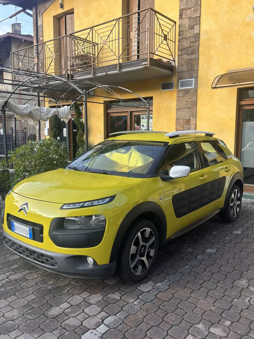 Citroen C4 Cactus 1.2 Puretech 82 CV OK NEOPATENTATI Giallo - 2