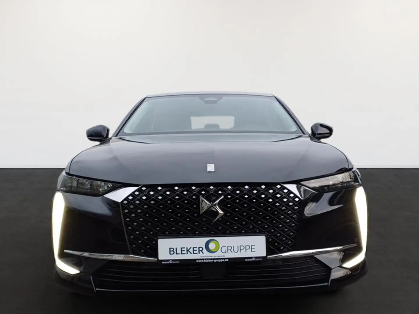 DS Automobiles DS 4 PureTech 130 Trocadero Noir - 2