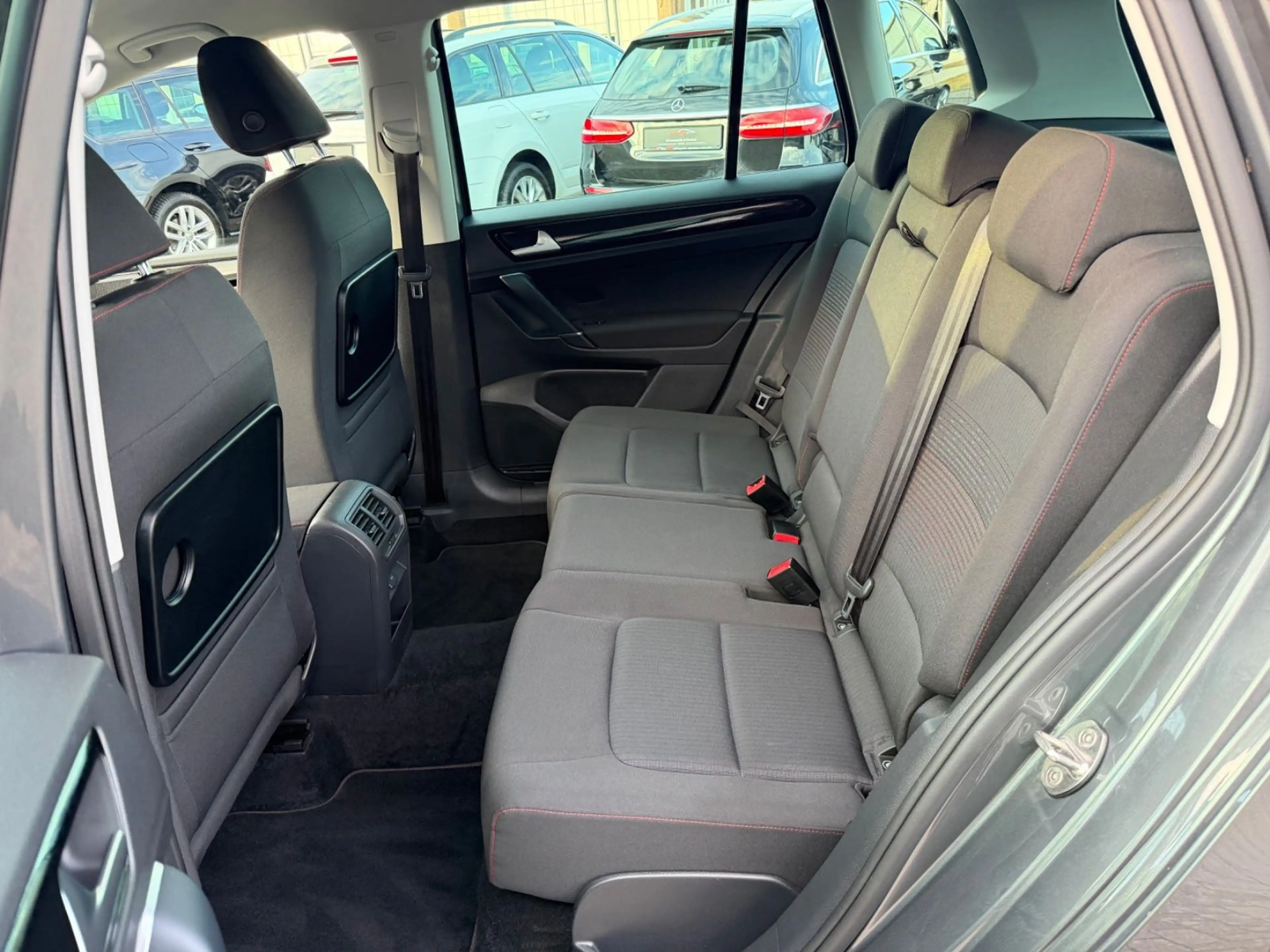 Volkswagen Golf Sportsvan VII 2.0 TDI Sound DSG*ACC*1.Hand* — photo 18
