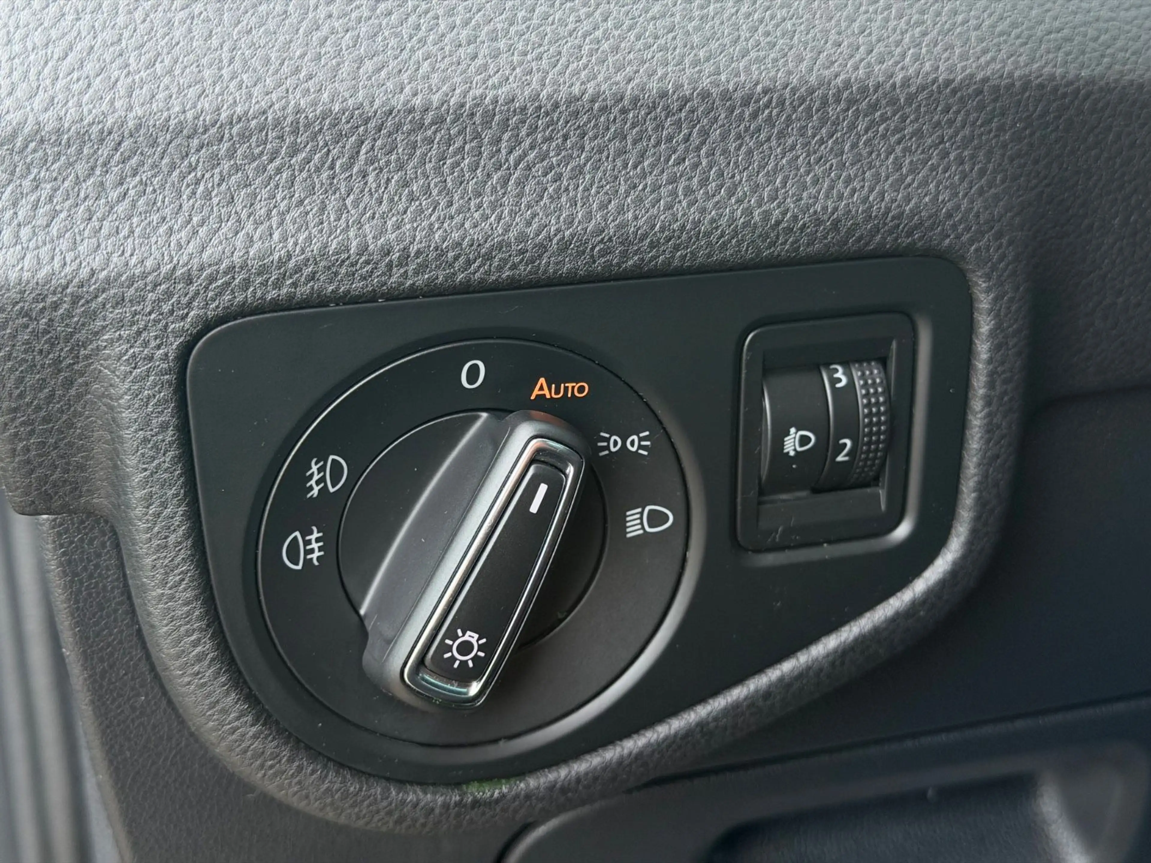 Volkswagen Golf Sportsvan VII 2.0 TDI Sound DSG*ACC*1.Hand* — photo 33