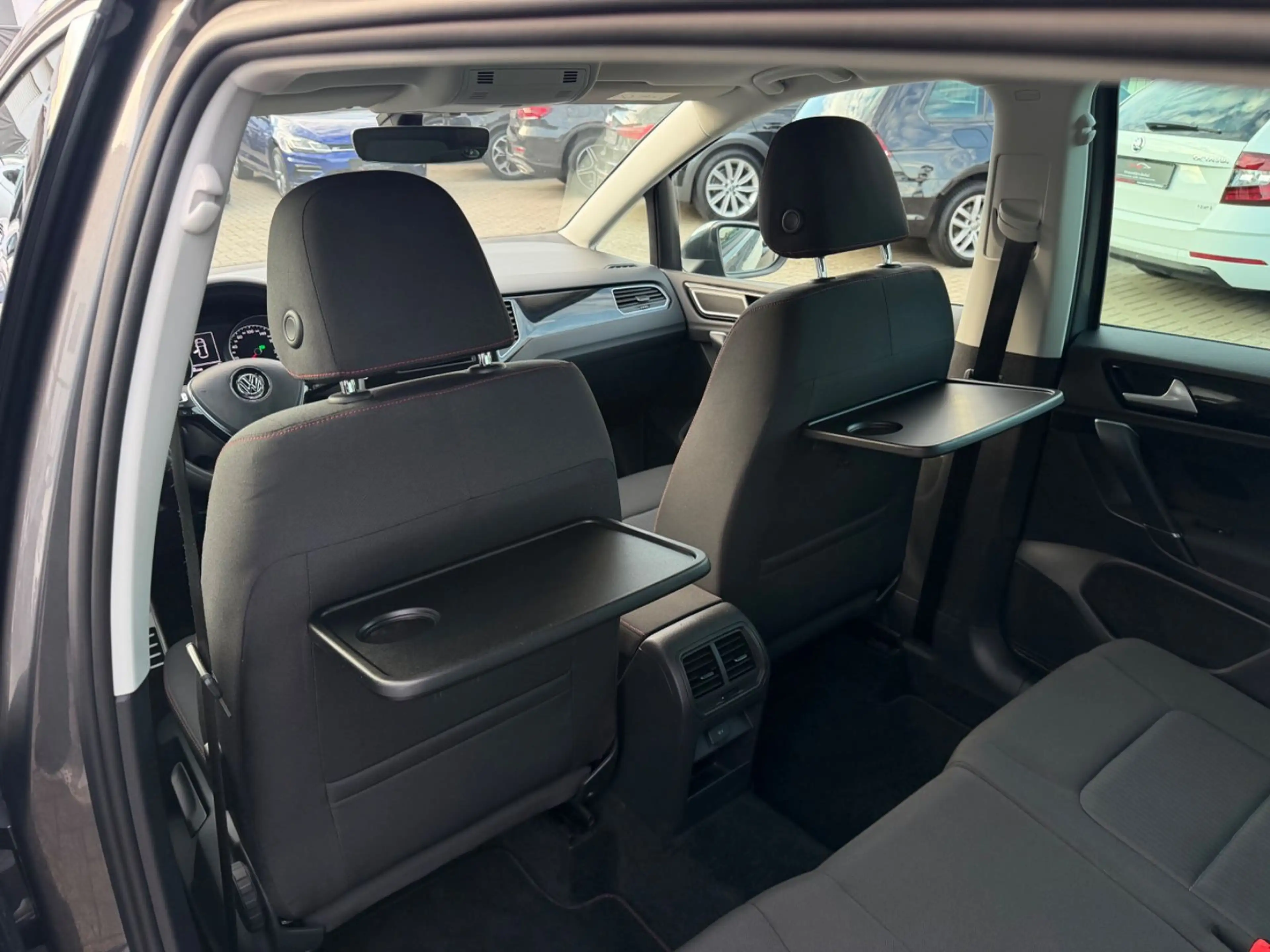 Volkswagen Golf Sportsvan VII 2.0 TDI Sound DSG*ACC*1.Hand* — photo 19
