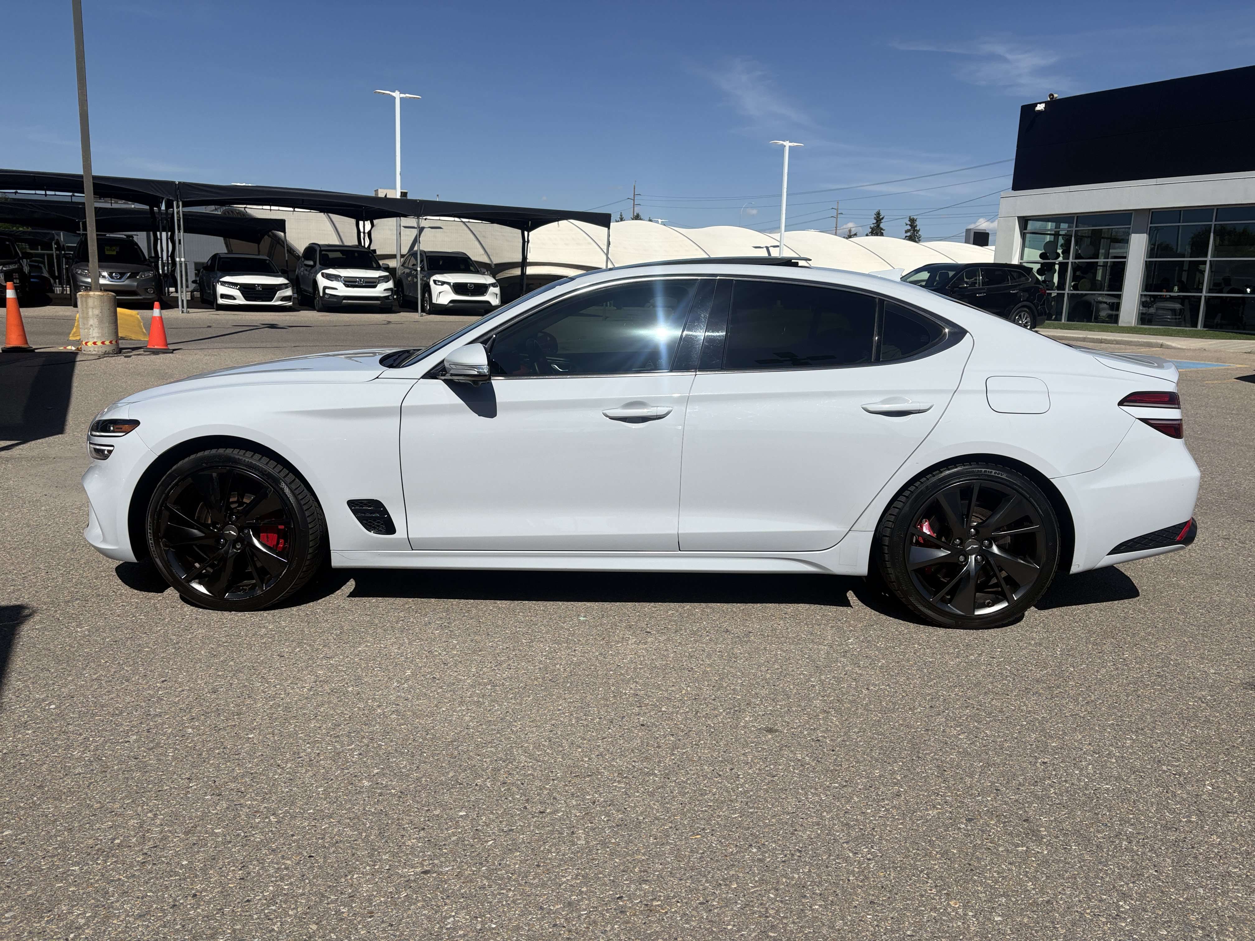 2022 Genesis G70