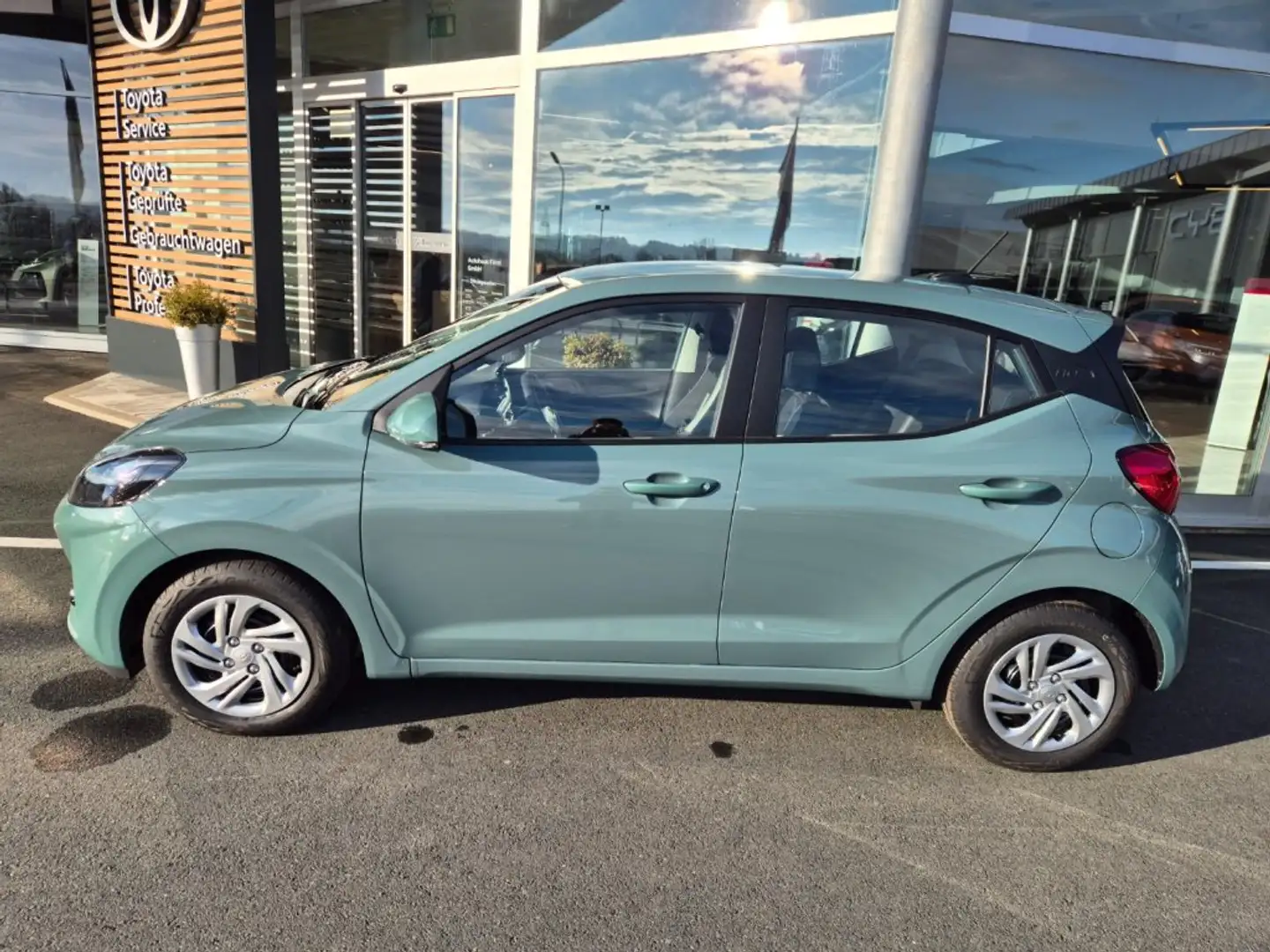 Hyundai i10 4-Sitzer Jubile 1.0 a5bj1 Grün - 2