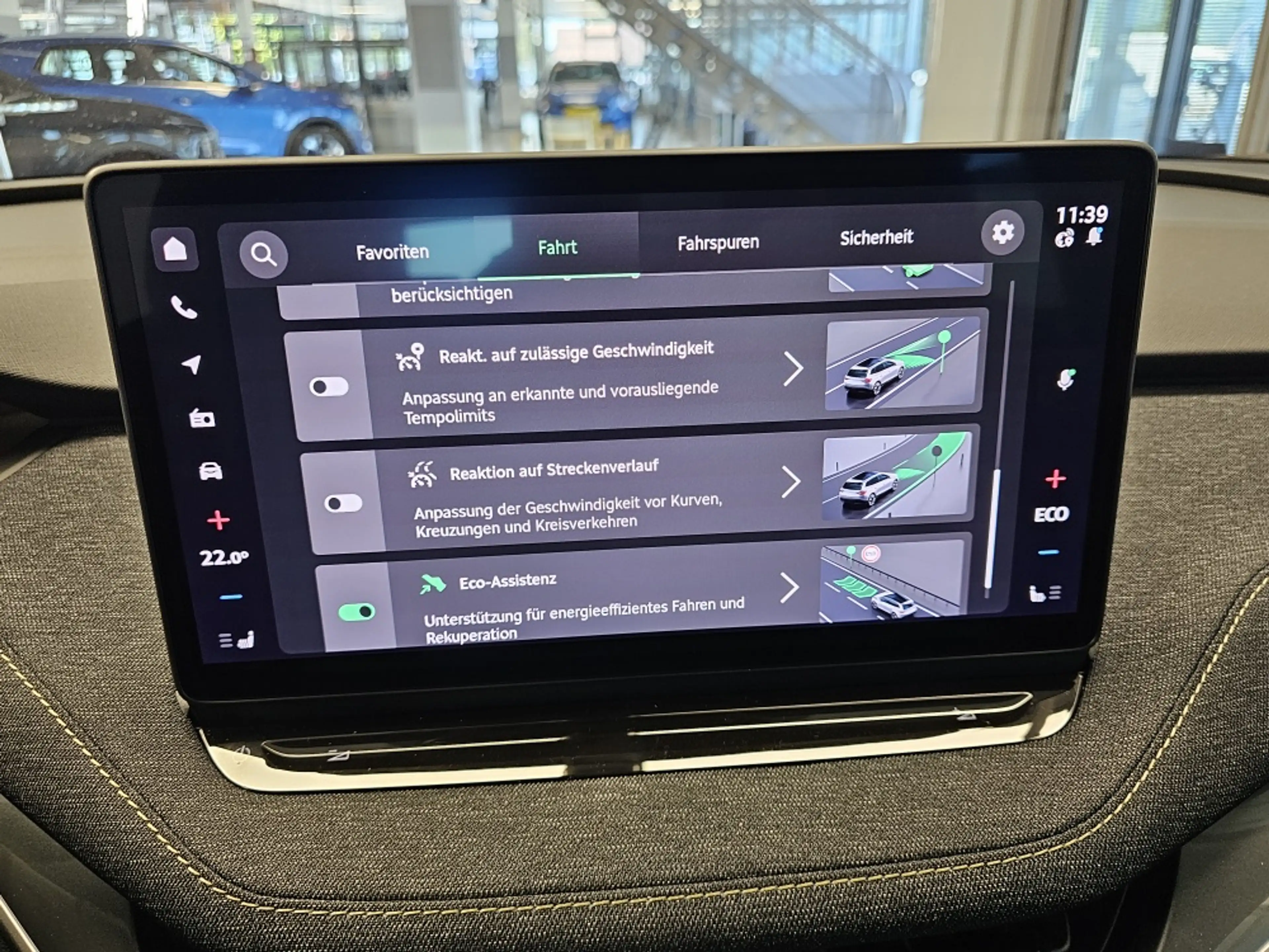 Skoda Elroq 85x Selection 4x4, 82kWh, Wärmepumpe, AHK — photo 14