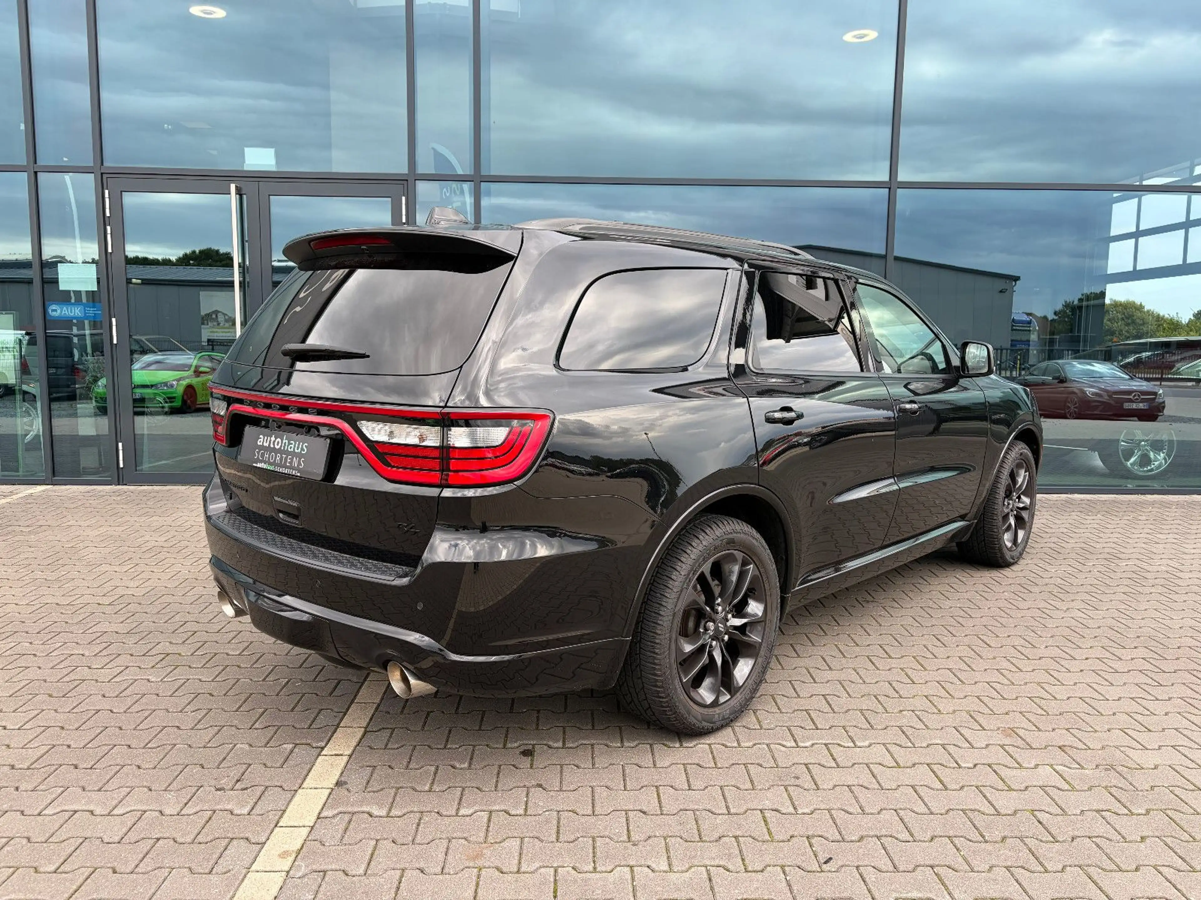 Dodge Durango R/T 5.7L V8 HEMI *BLACKTOP*LED*ACC*AHK* — photo 2