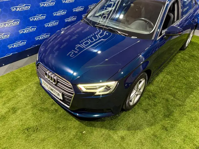 Audi A3 view 24
