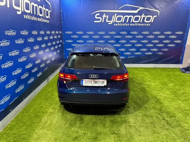 Audi A3 view 16