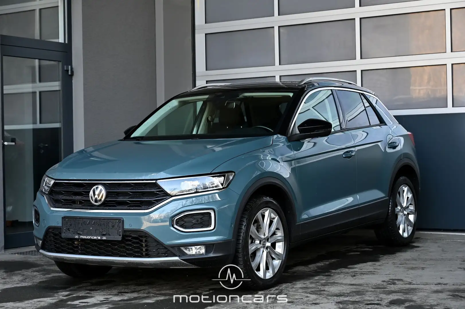 Volkswagen T-Roc 1.5 TSI ACT Design Pickerl NEU Grün - 1