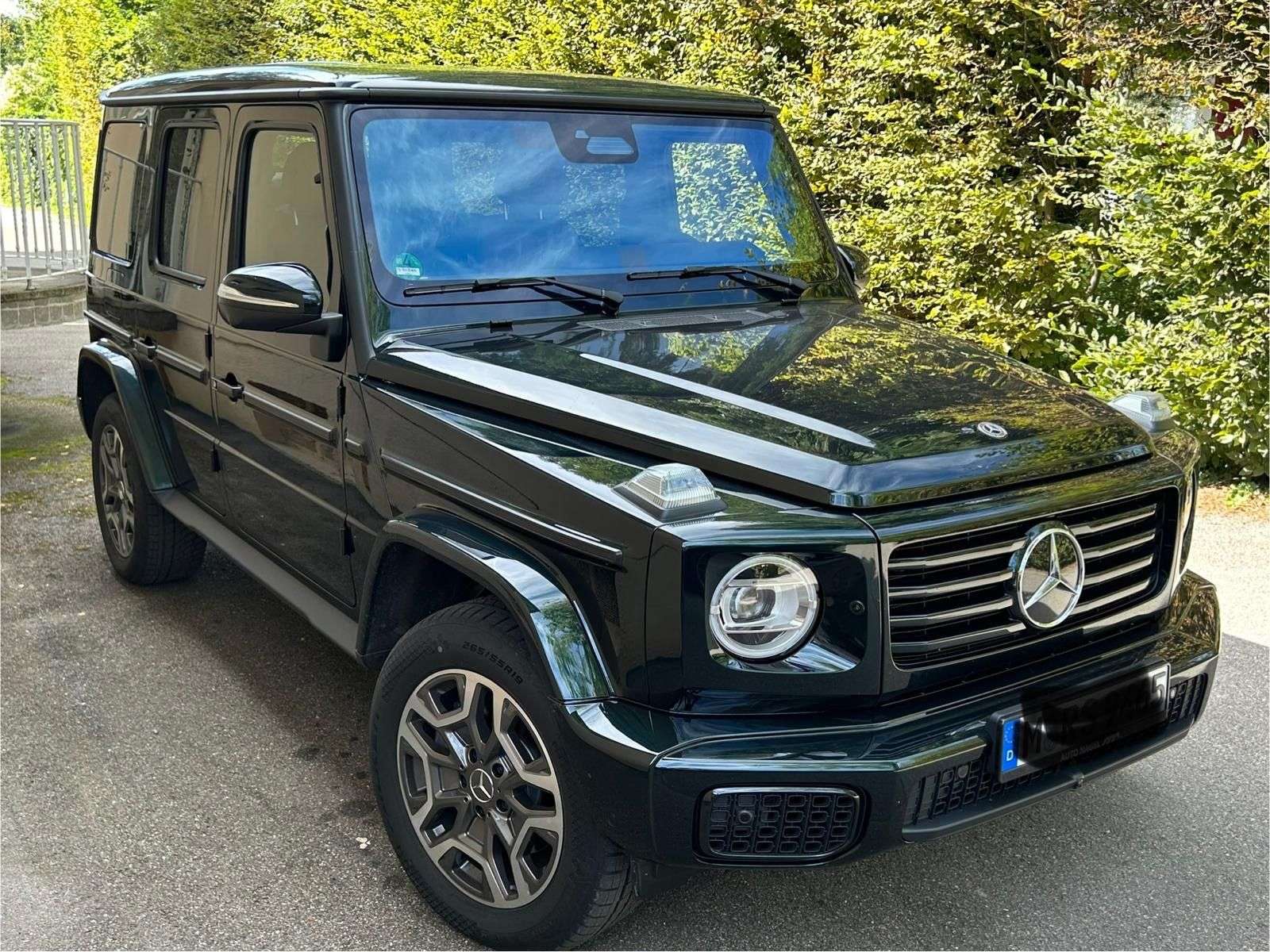 Second hand Mercedes Benz G-Class 