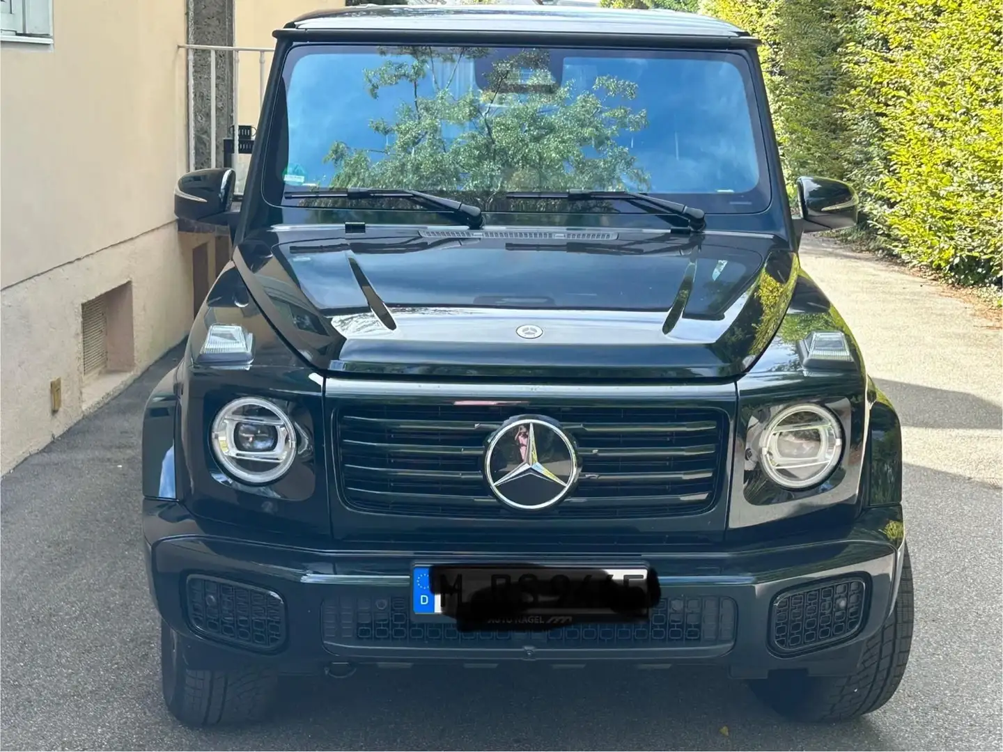 Mercedes-Benz G 450 d SUPERIOR Line Inter. MANUFAKTUR T-Paket Grün - 2