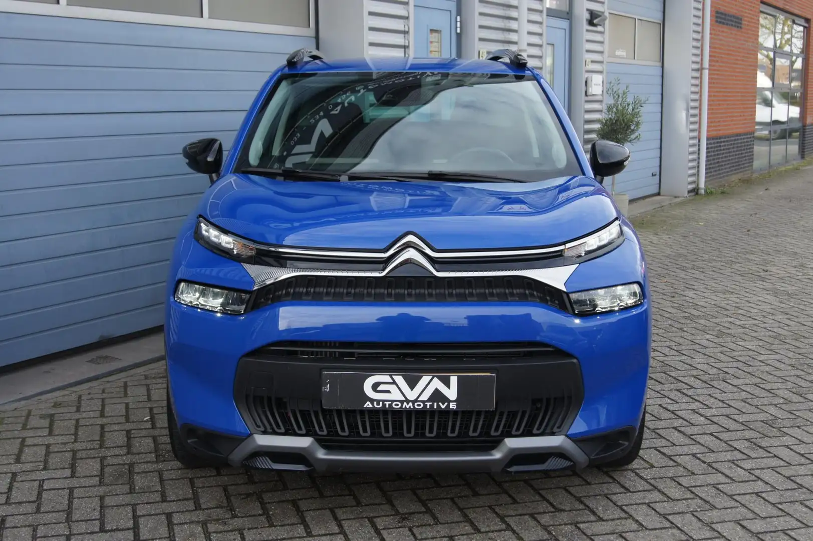 Citroen C3 Aircross 1.2 PureTech 130 Automaat • 2024 • Facelift • Volt Blauw - 2
