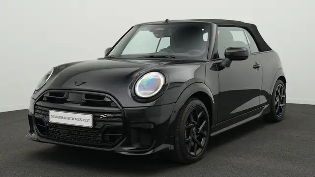 MINI Cooper C Cabrio John Cooper Works Trim