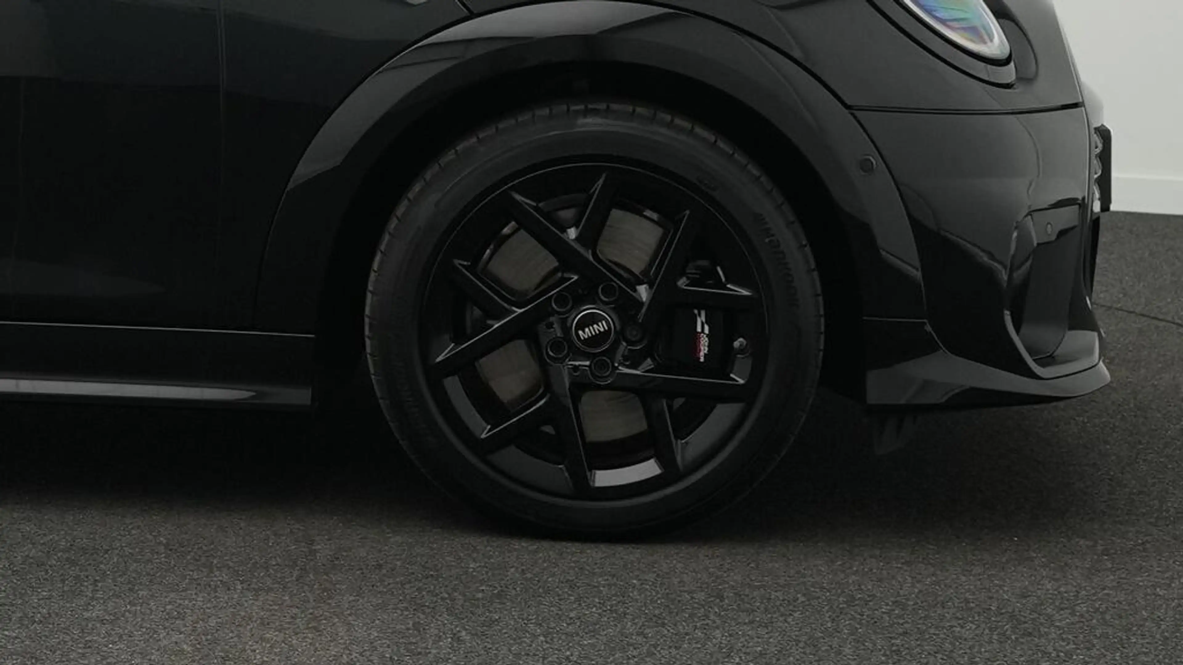 MINI Cooper C Cabrio John Cooper Works Trim — photo 10