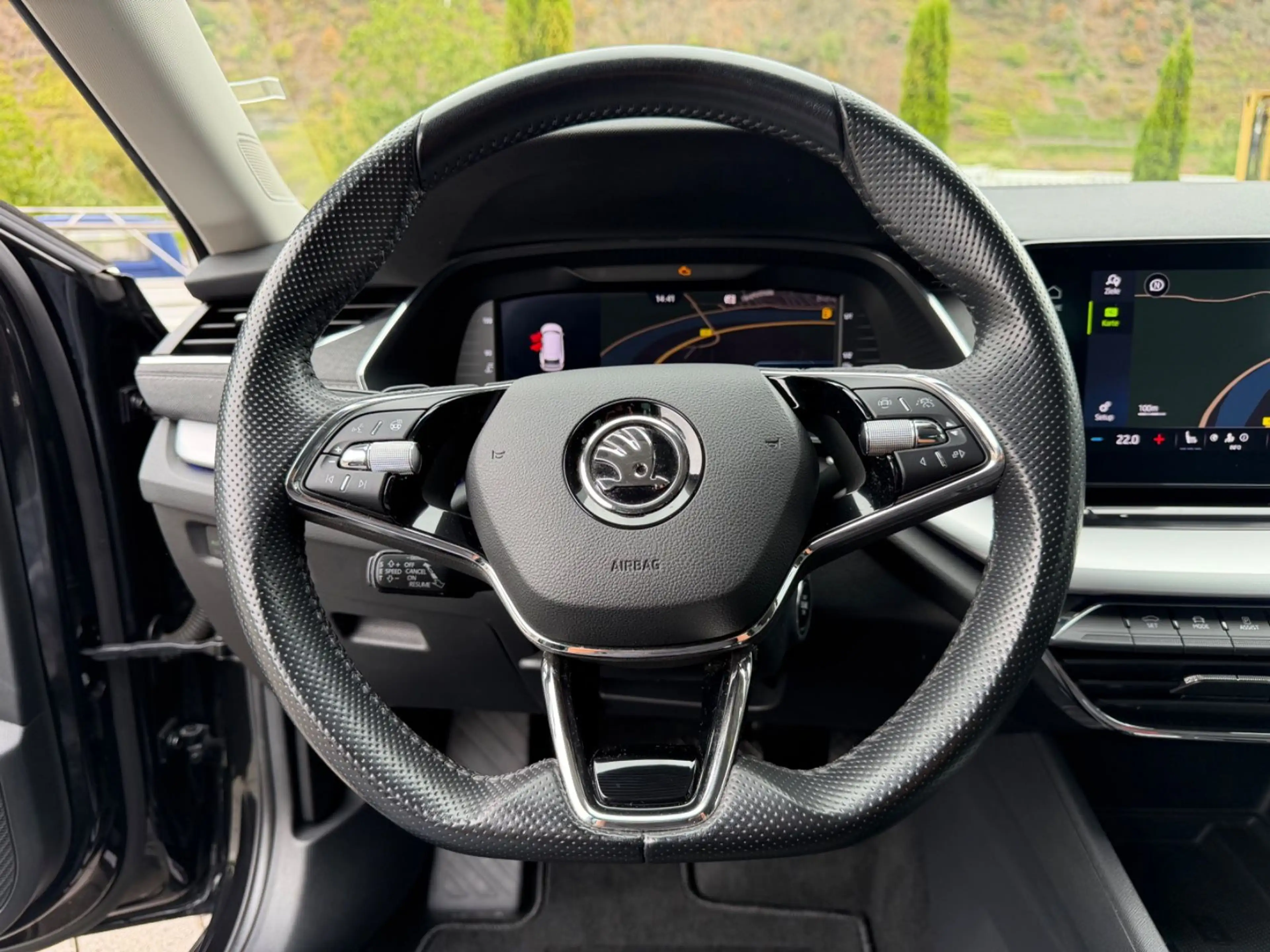 Skoda Octavia Combi Style *Standheizung* — photo 13