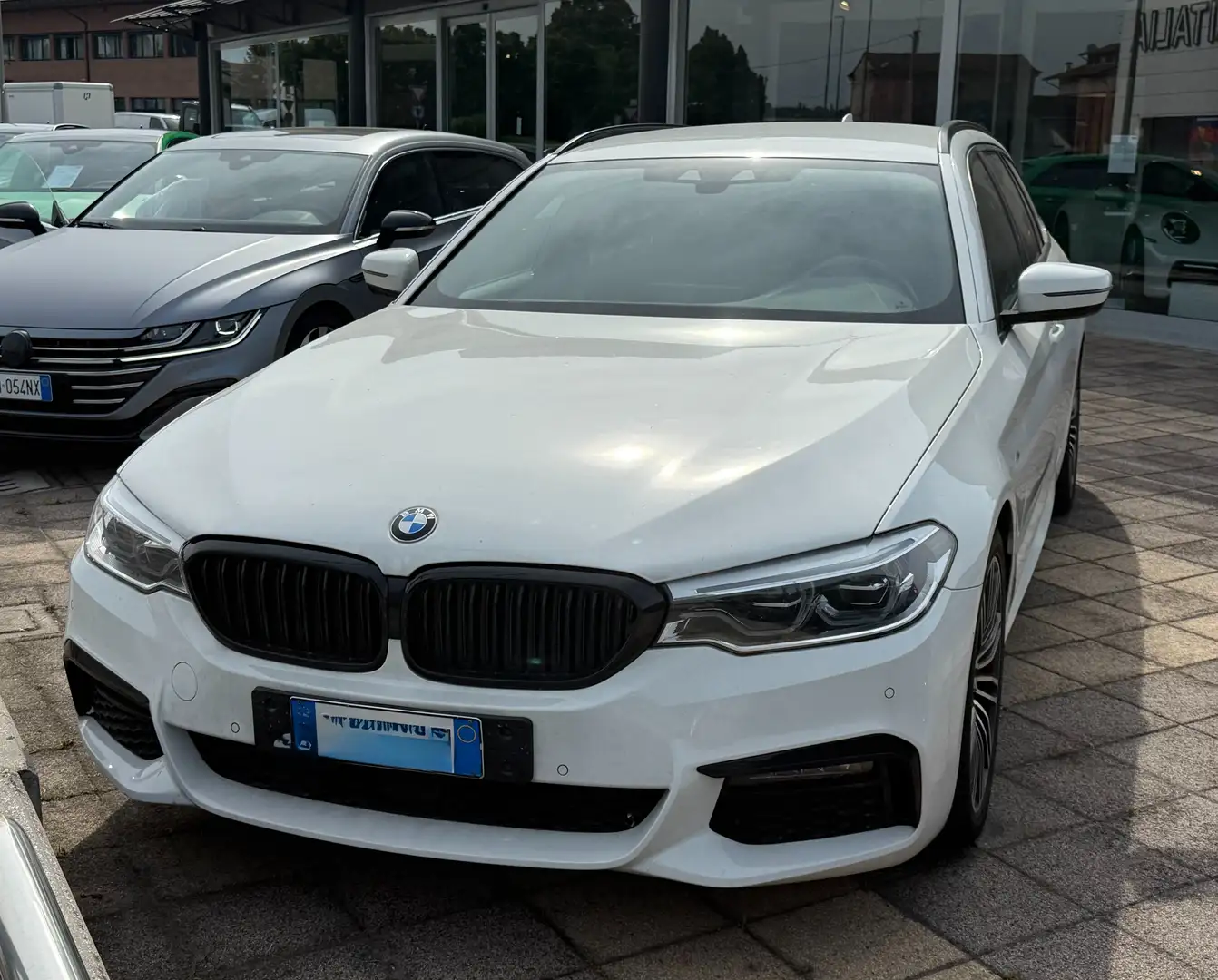 BMW 520 520d Touring mhev Msport auto Blanc - 1