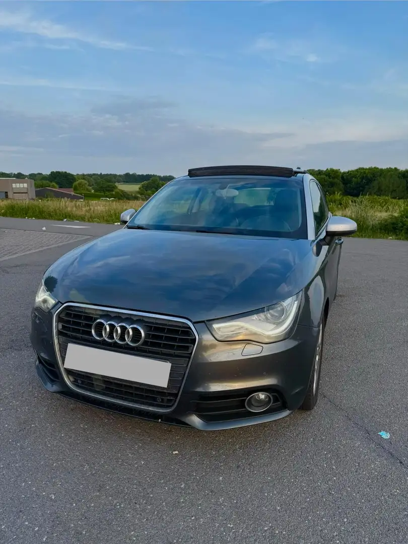 Audi A1 1.4 TFSI Attraction S tronic - 1