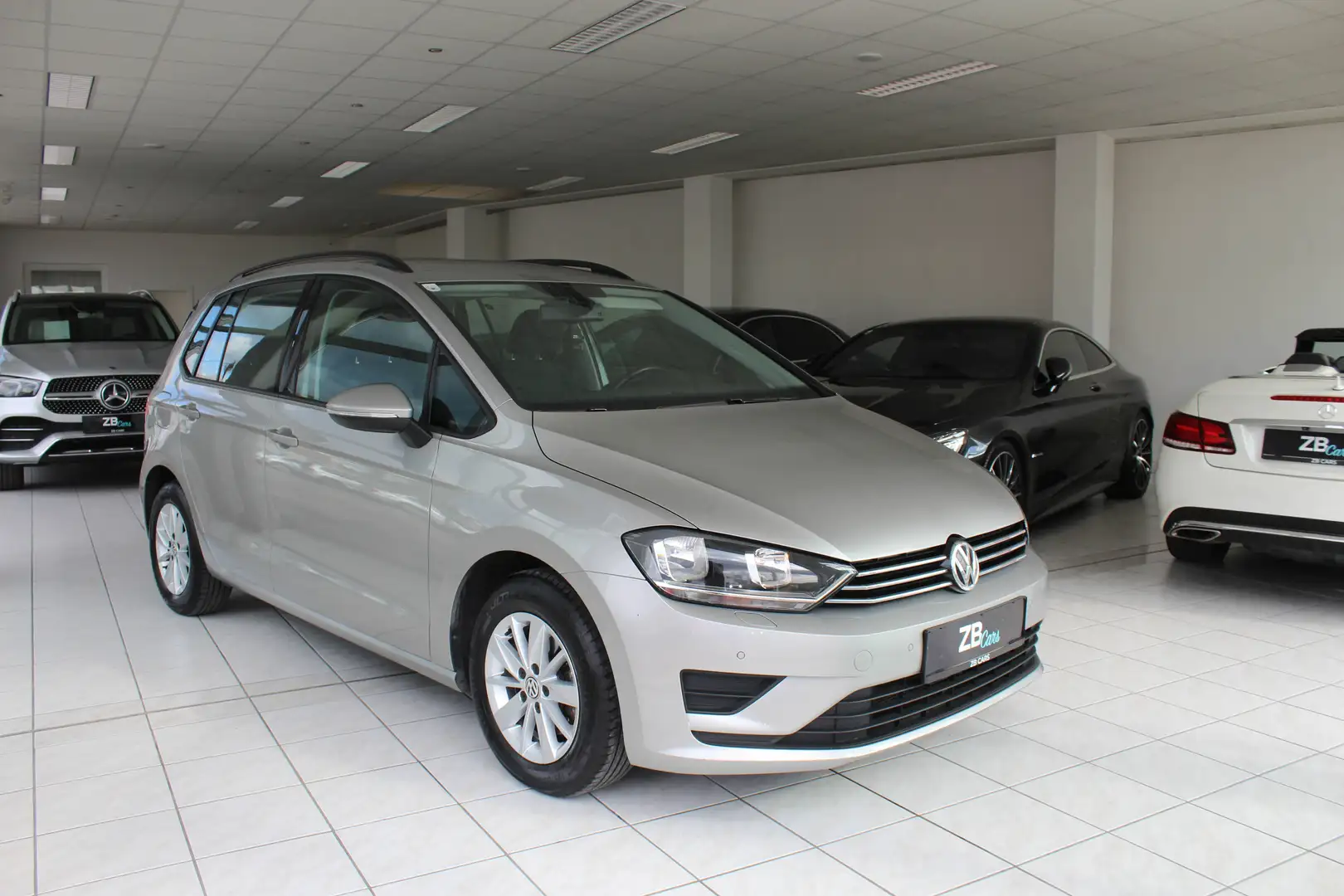 Volkswagen Golf Sportsvan Comfortline BMT/Start-Stop // NAVI // Sitzheizung // Tempomat Grau - 1