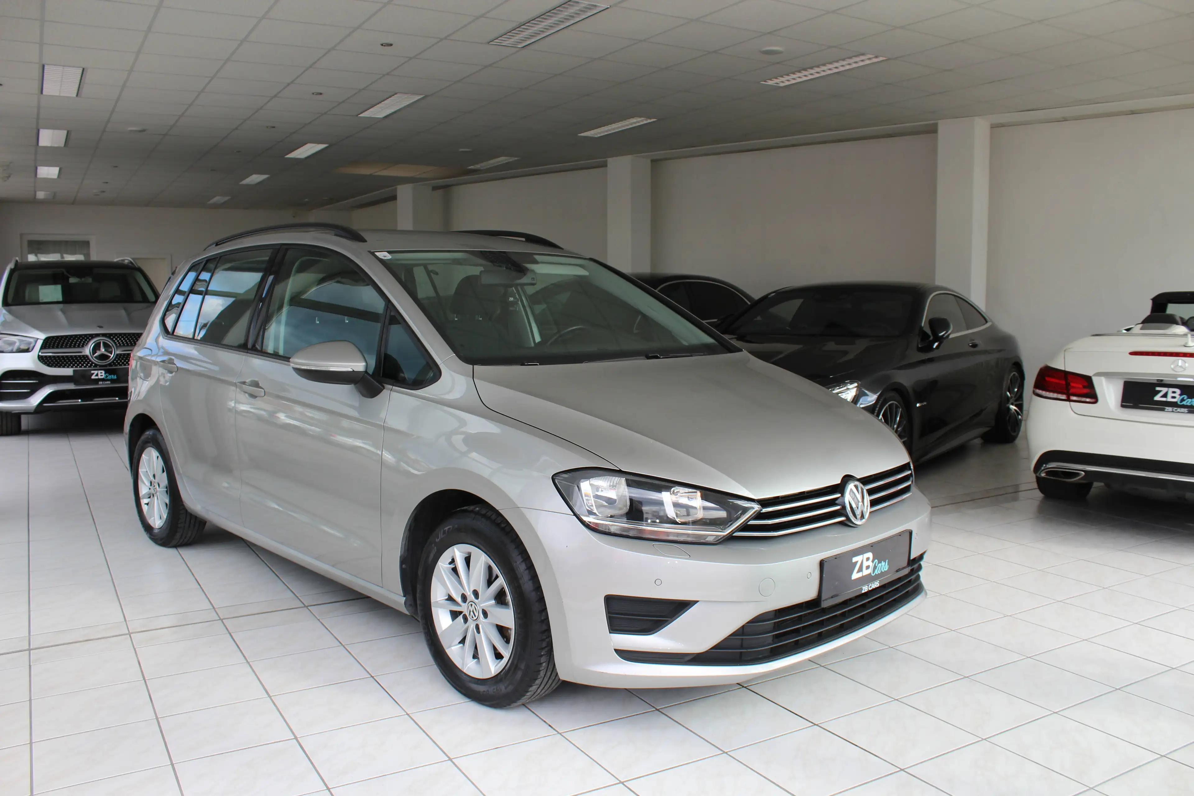 Volkswagen Golf Sportsvan Comfortline BMT/Start-Stop // NAVI // Sitzheizung // Tempomat