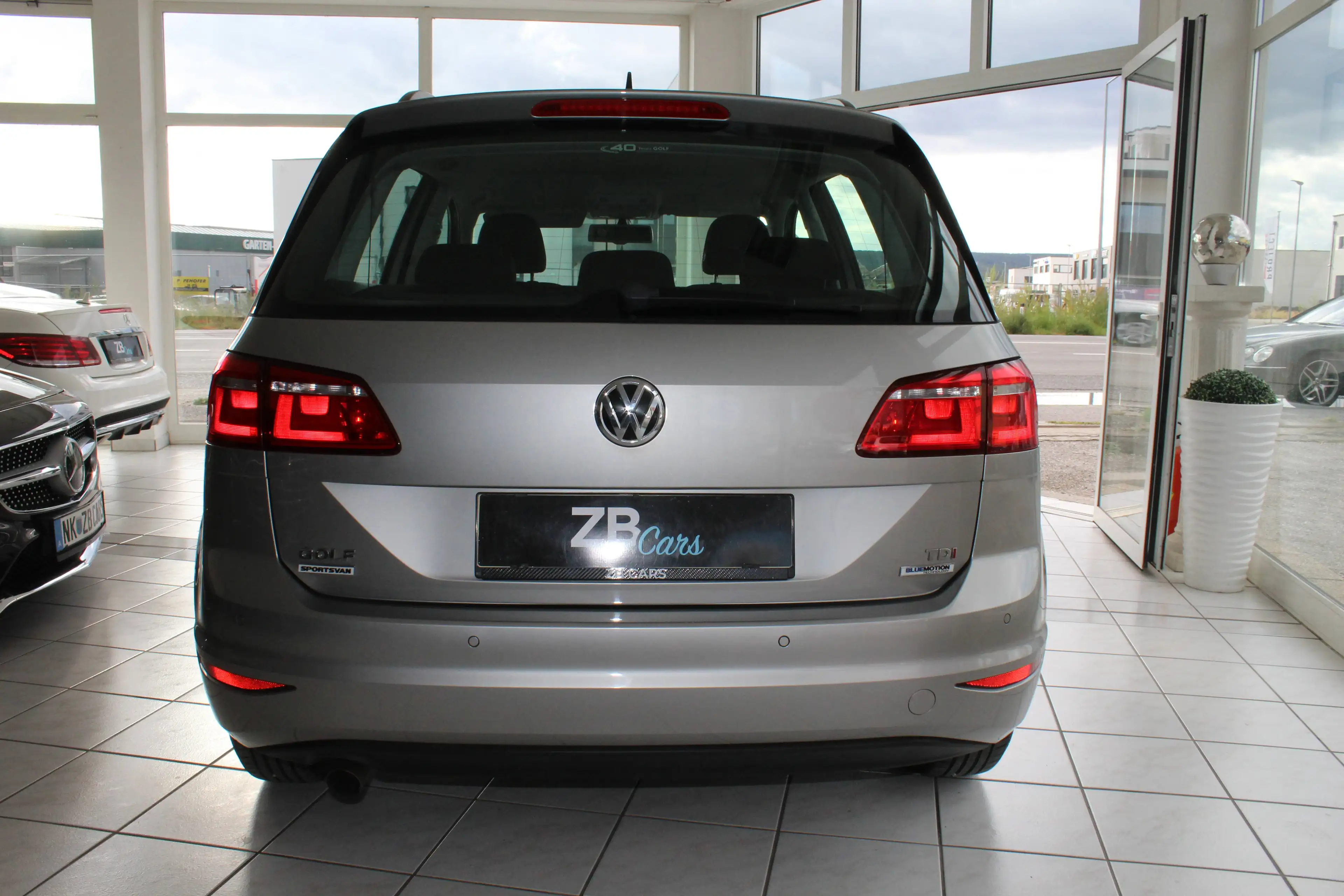 Volkswagen Golf Sportsvan Comfortline BMT/Start-Stop // NAVI // Sitzheizung // Tempomat — photo 6