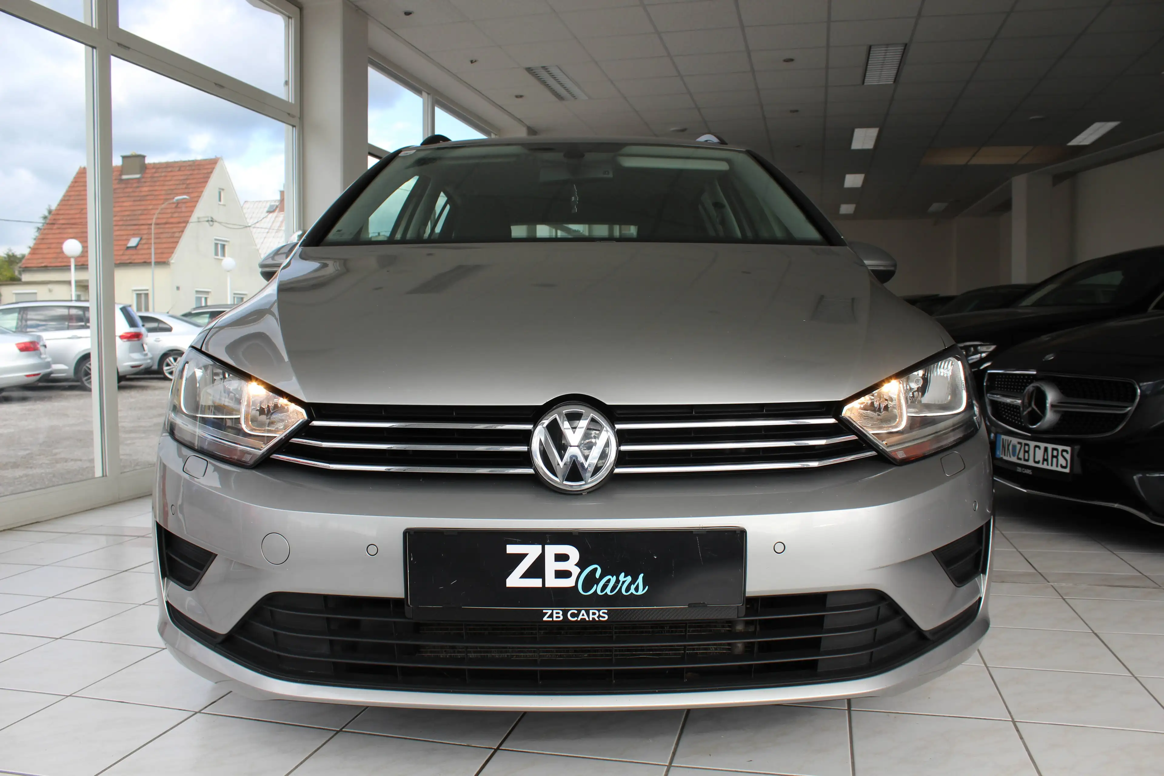 Volkswagen Golf Sportsvan Comfortline BMT/Start-Stop // NAVI // Sitzheizung // Tempomat — photo 5