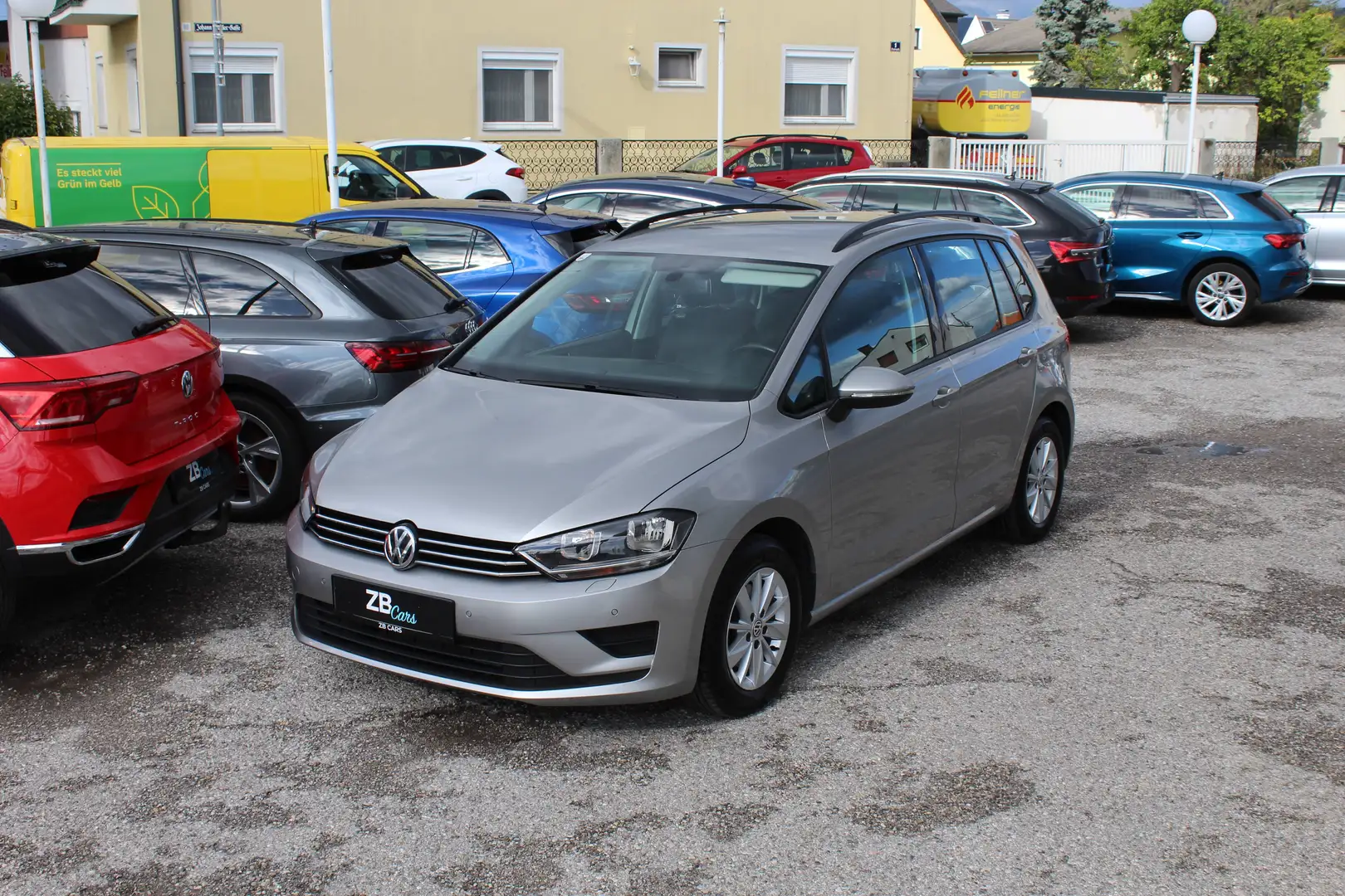 Volkswagen Golf Sportsvan Comfortline BMT/Start-Stop // NAVI // Sitzheizung // Tempomat Grau - 2