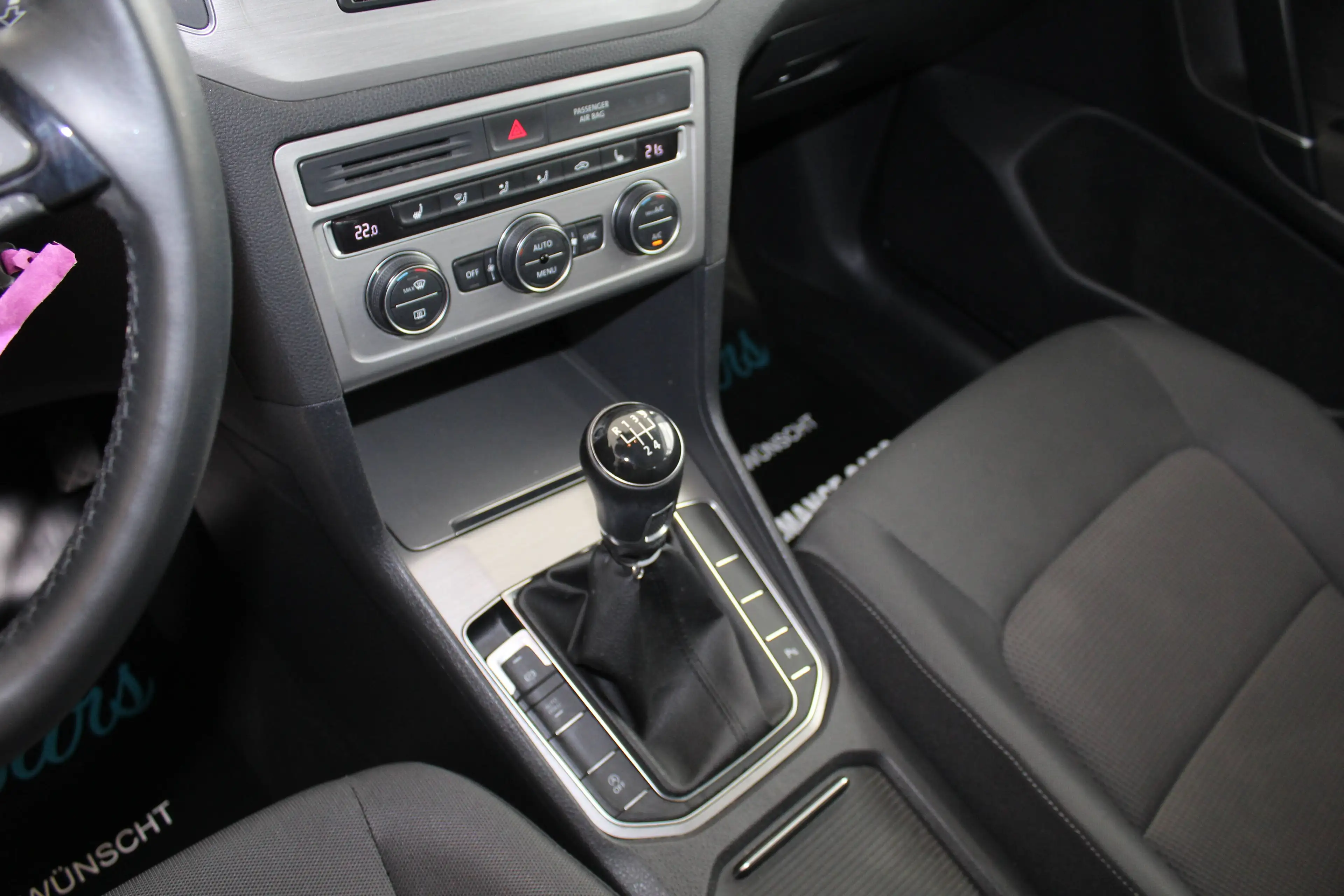 Volkswagen Golf Sportsvan Comfortline BMT/Start-Stop // NAVI // Sitzheizung // Tempomat — photo 13