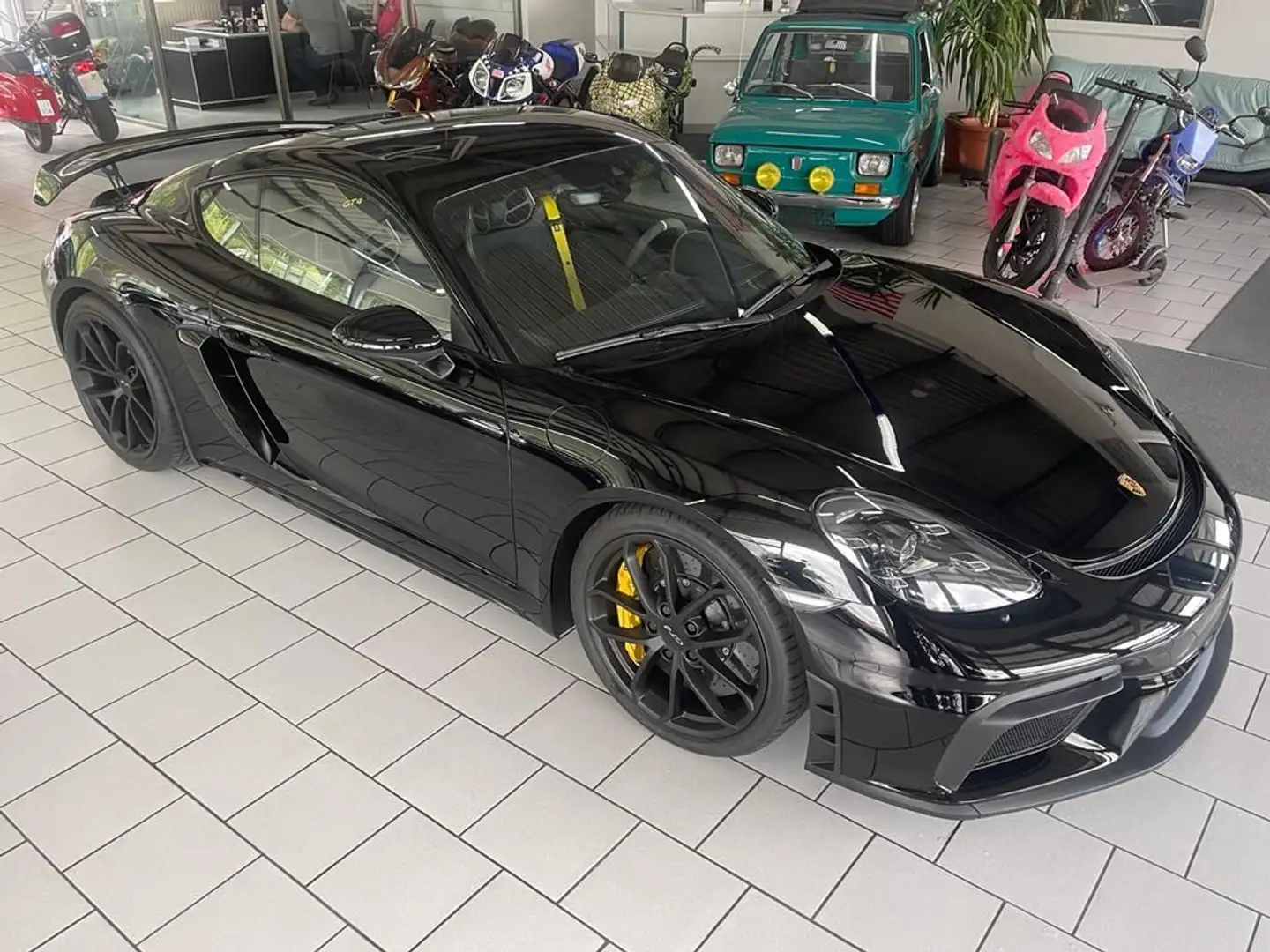 Porsche Cayman 718 GT4 PCCB Clubsport Sportabgas LED Noir - 2