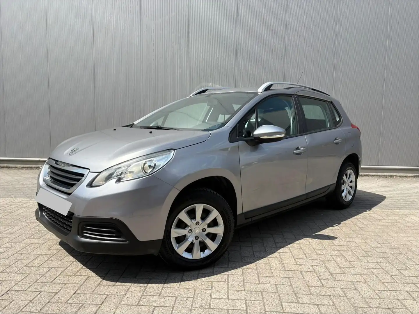 Peugeot 2008 PureTech 82 Allure Grijs - 2
