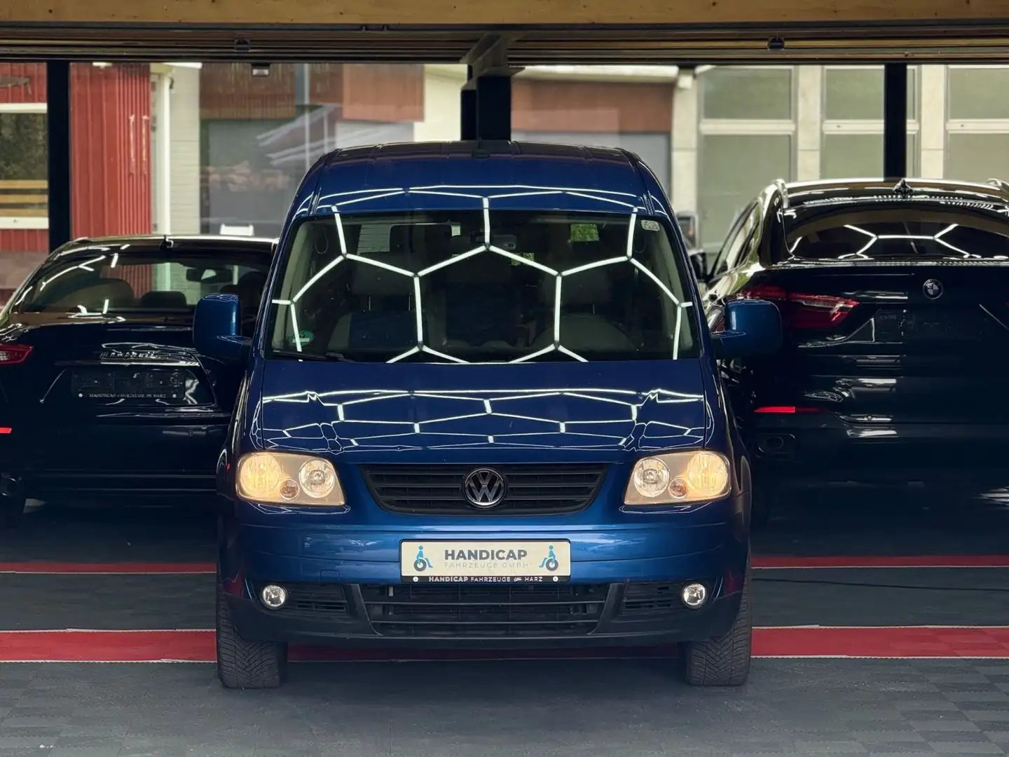 Volkswagen Caddy Maxi Behindertengerecht-Rampe Bleu - 1