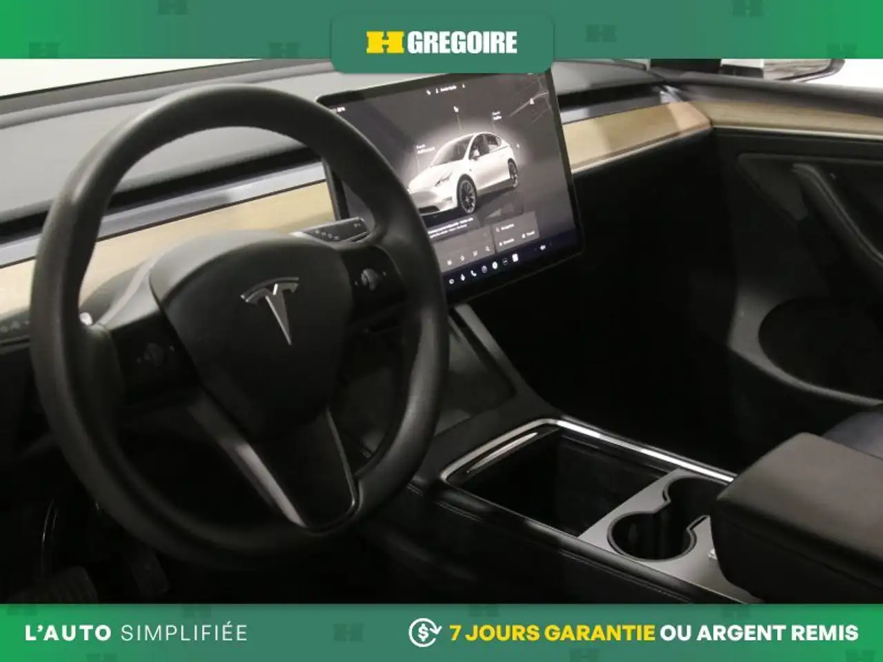 Tesla Model Y снимка Tesla Model Y