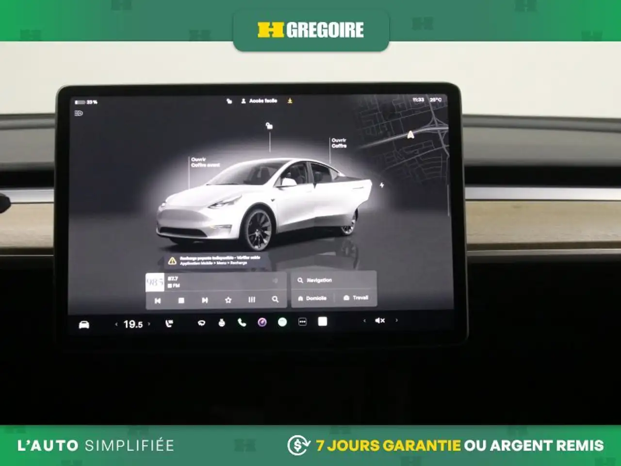 Tesla Model Y снимка Tesla Model Y