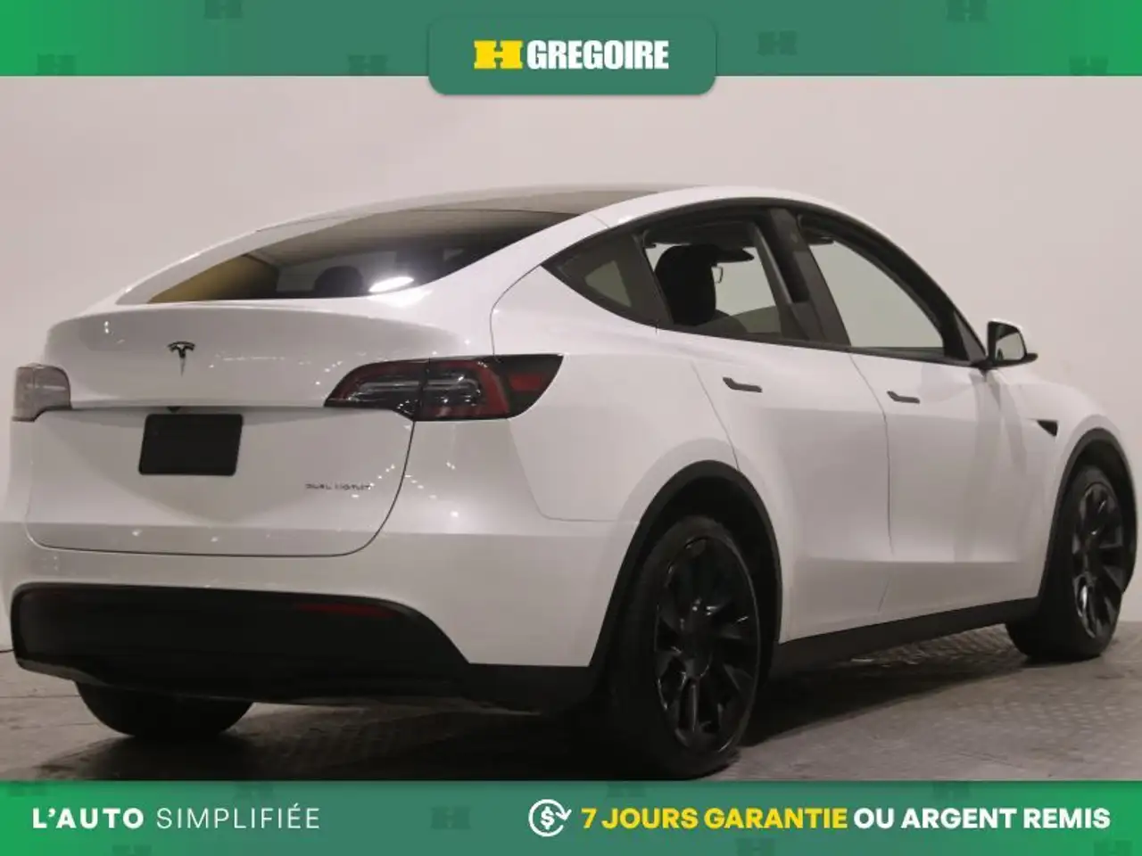 Tesla Model Y снимка Tesla Model Y