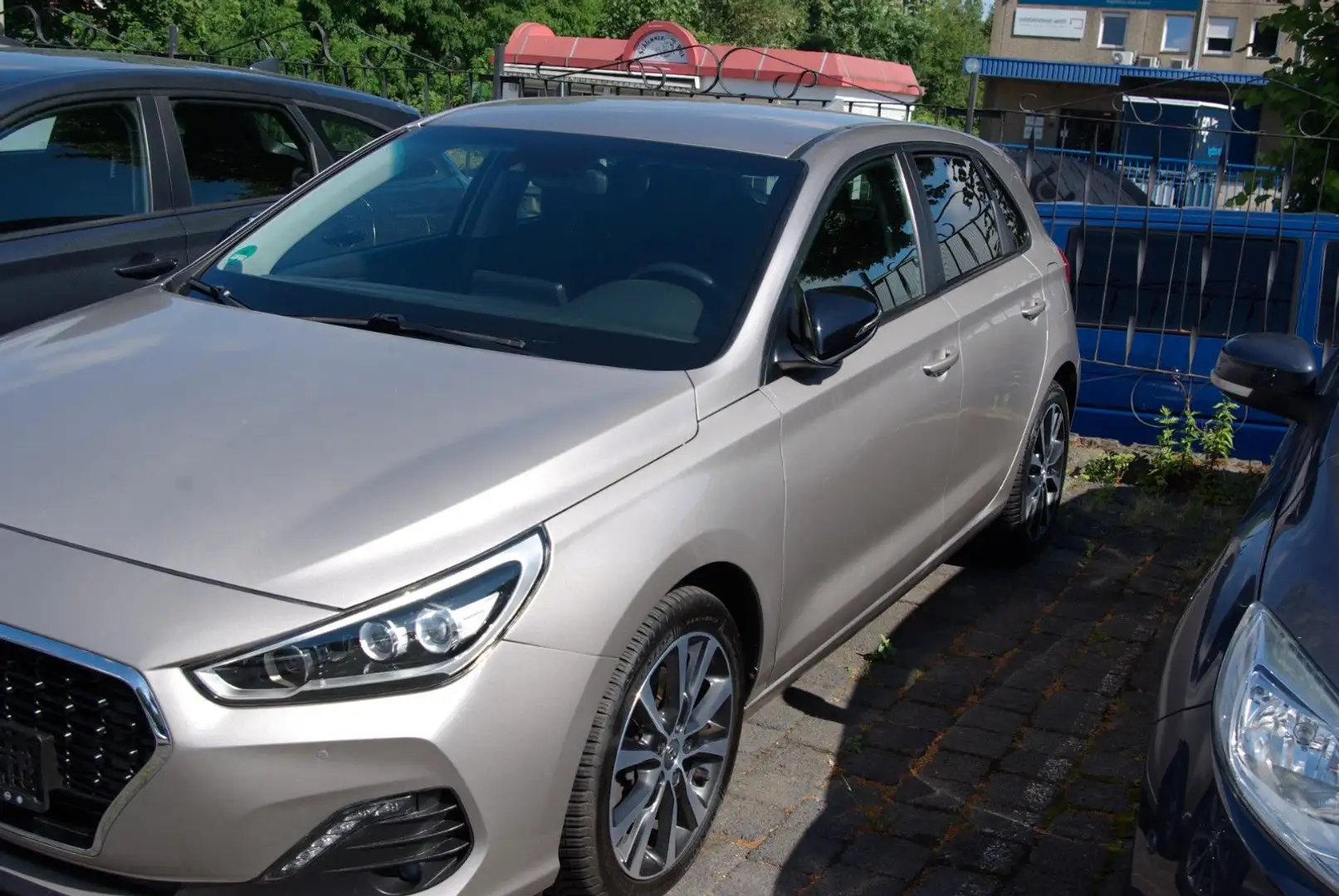 Hyundai i30 YES! Plus Weiß - 2