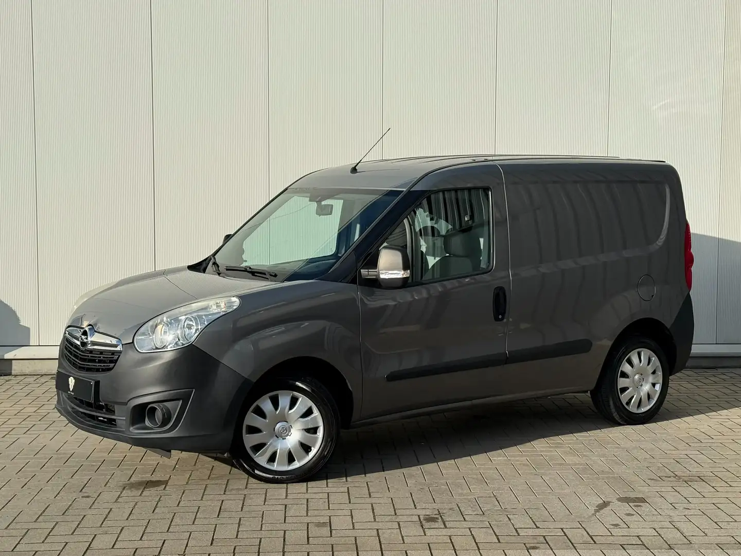 Opel Combo ✅1.4 i L2H1 GARANTIE Airco Trekhaak 1.Eigenaar Brun - 1