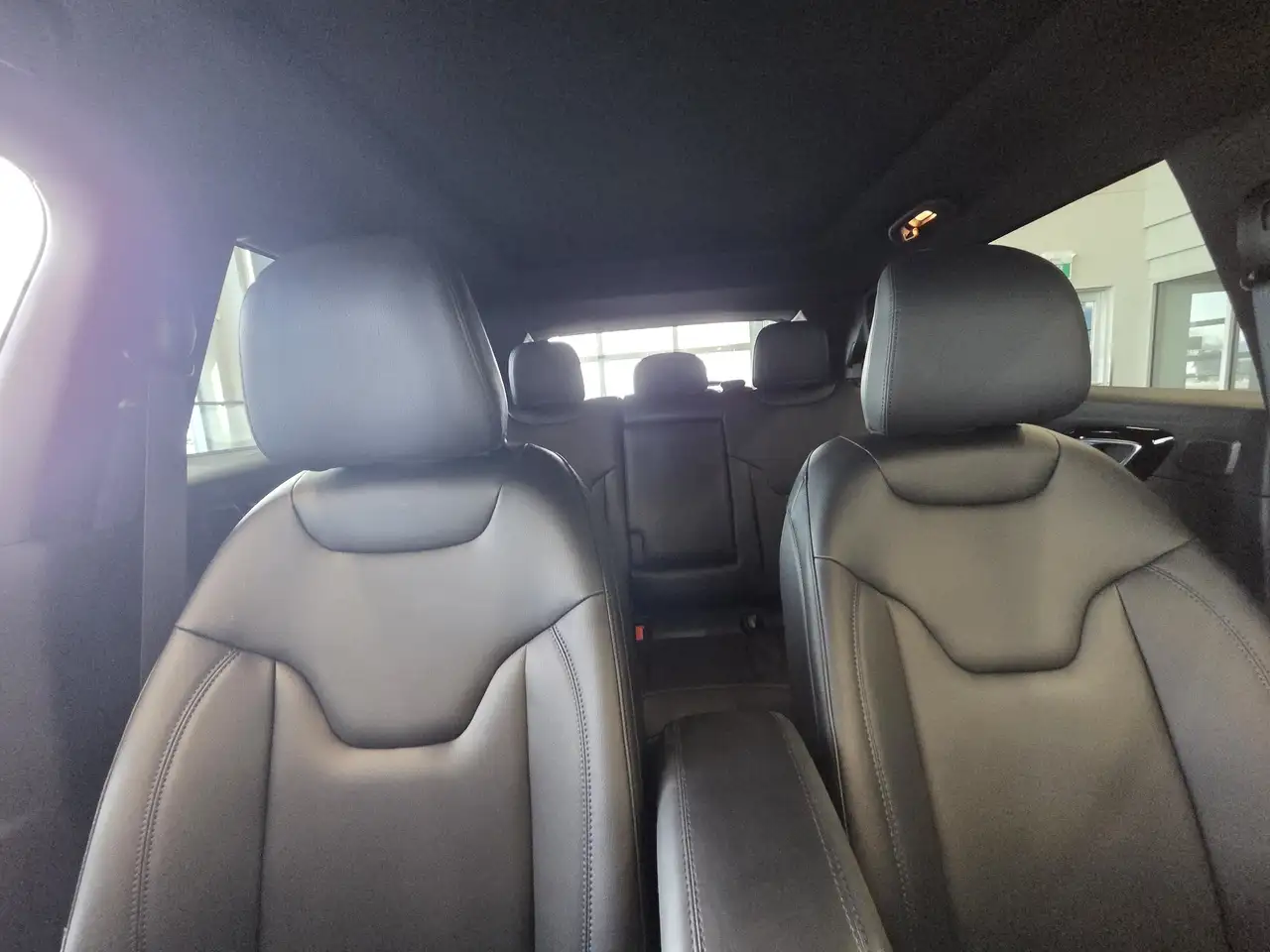 Jeep Compass снимка Jeep Compass