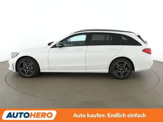 Mercedes-Benz C-Class view 3