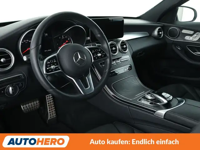 Mercedes-Benz C-Class view 11
