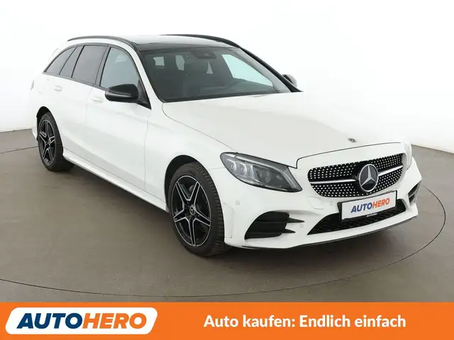 Mercedes-Benz C-Class view 8