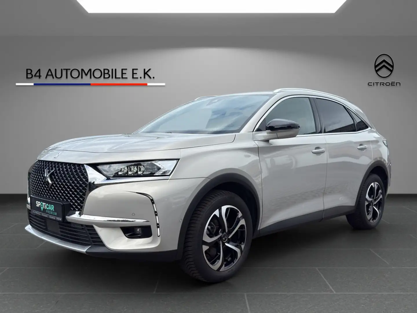 DS Automobiles DS 7 Crossback PT 180 Aut. Rivoli LEDER NAVI Grau - 1