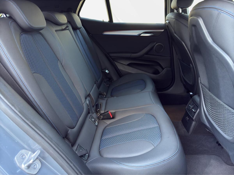 BMW X2 xDrive20d — photo 12